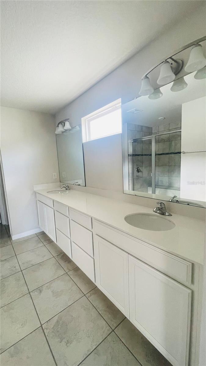 13106 ORANGE ISLE DR