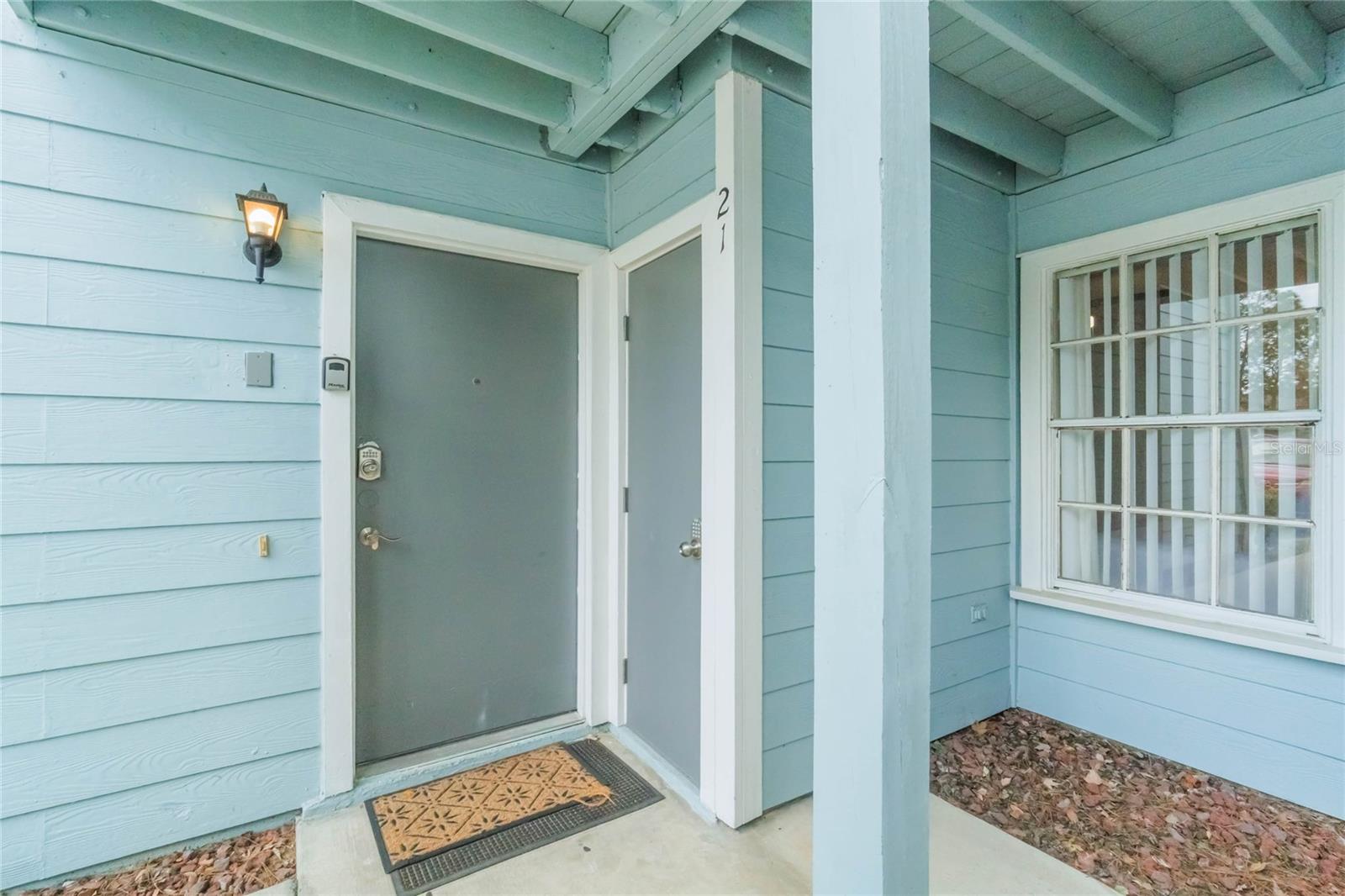 2047 ROYAL BAY BLVD #21