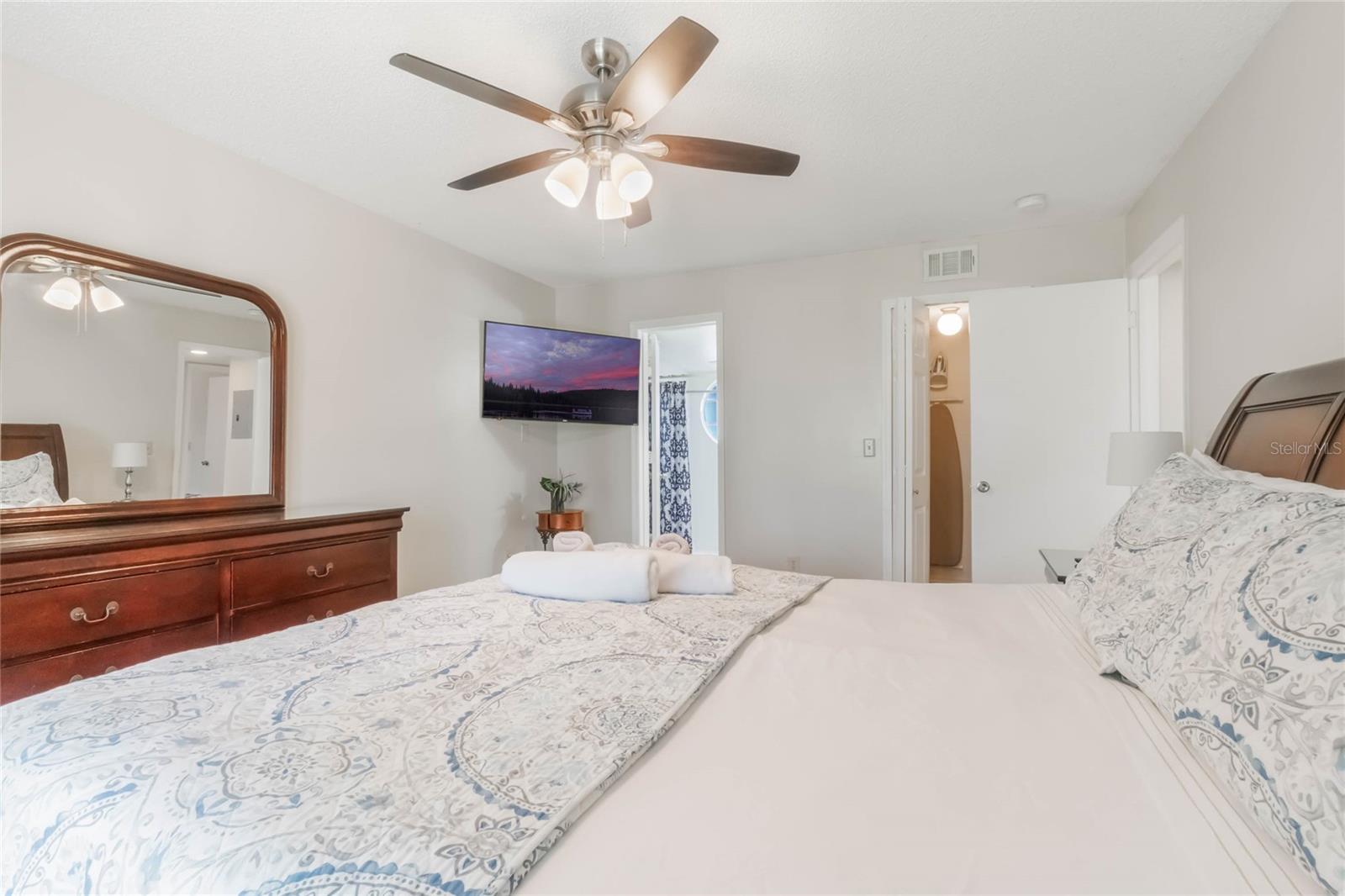 2047 ROYAL BAY BLVD #21