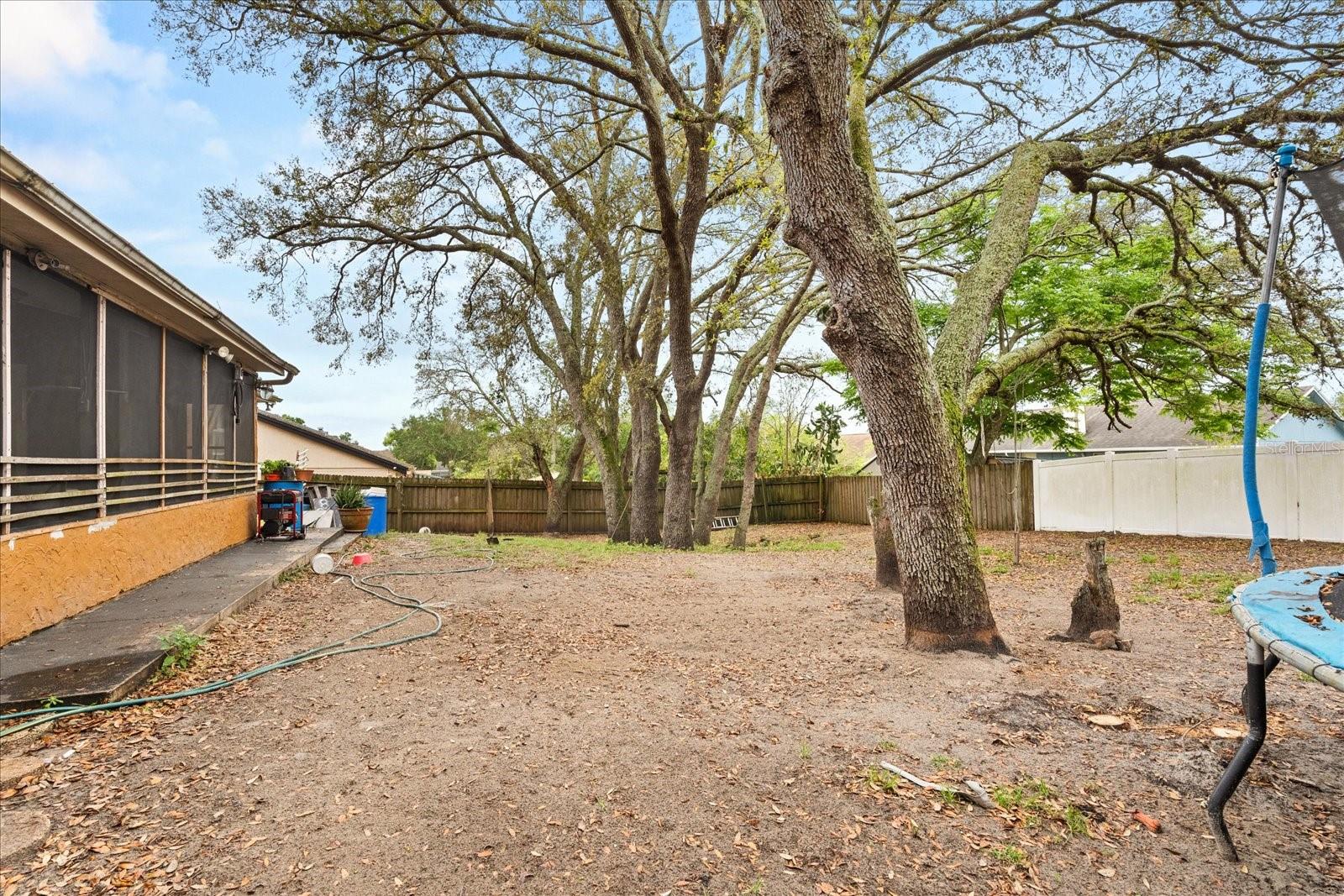 7151 HIAWASSEE OAK DR