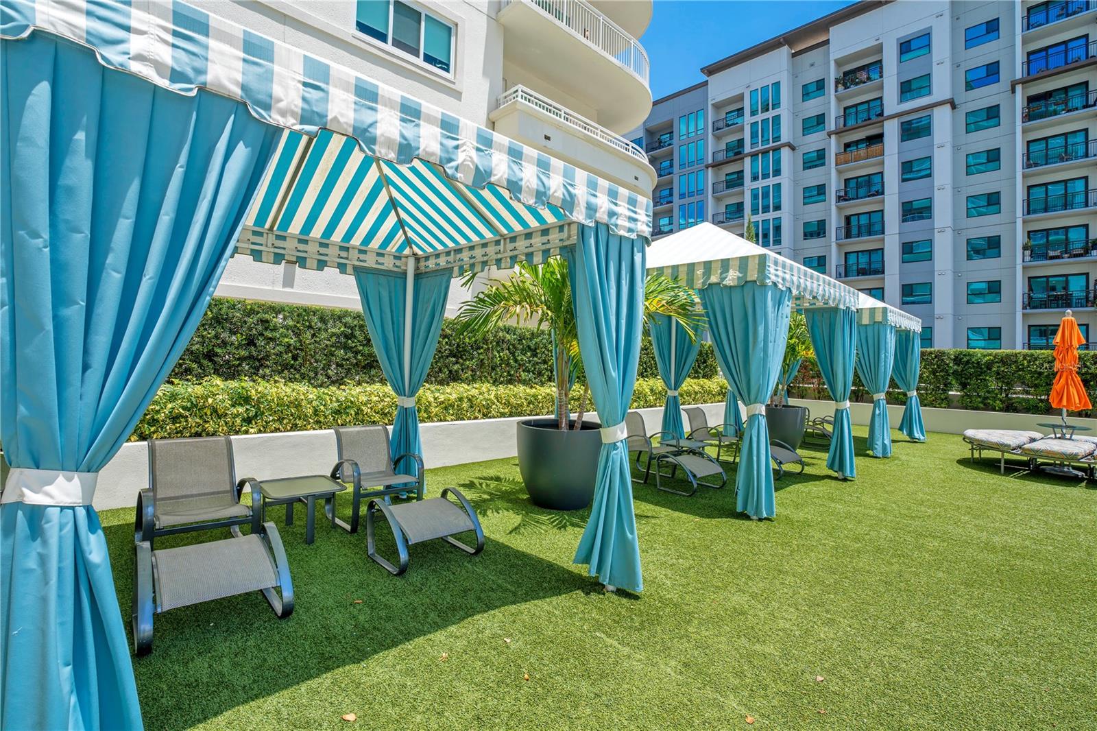 100 S EOLA DR #1102