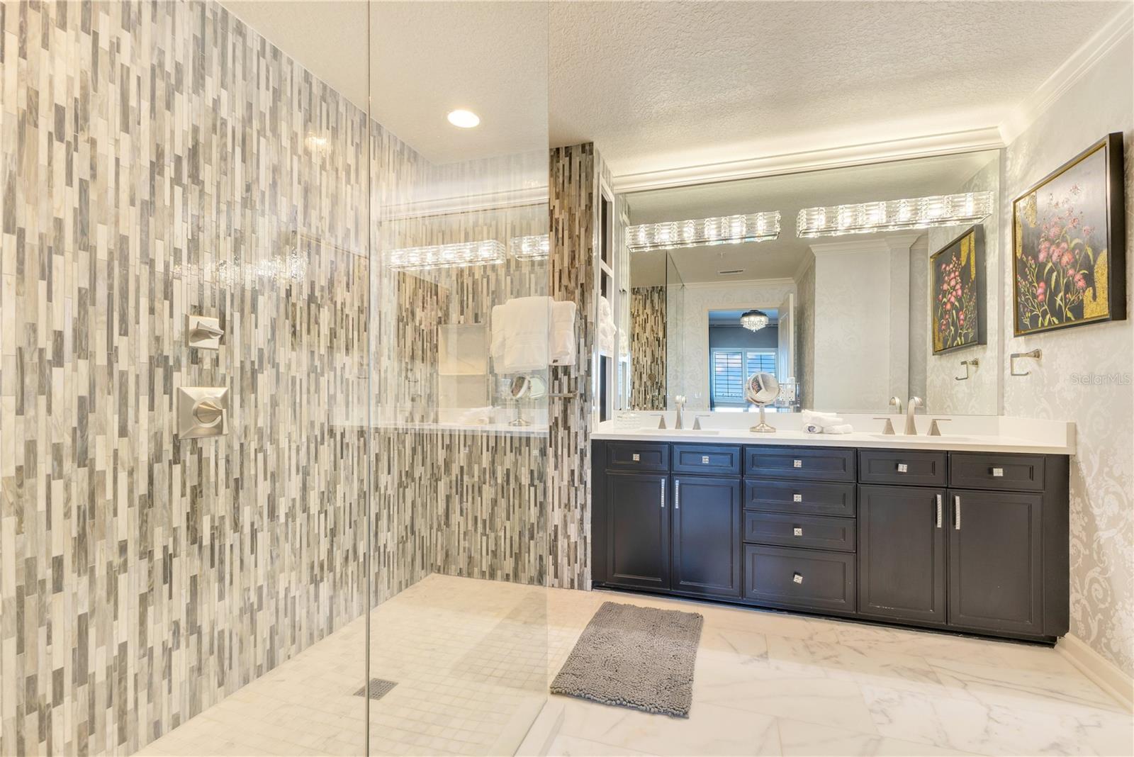 100 S EOLA DR #1102