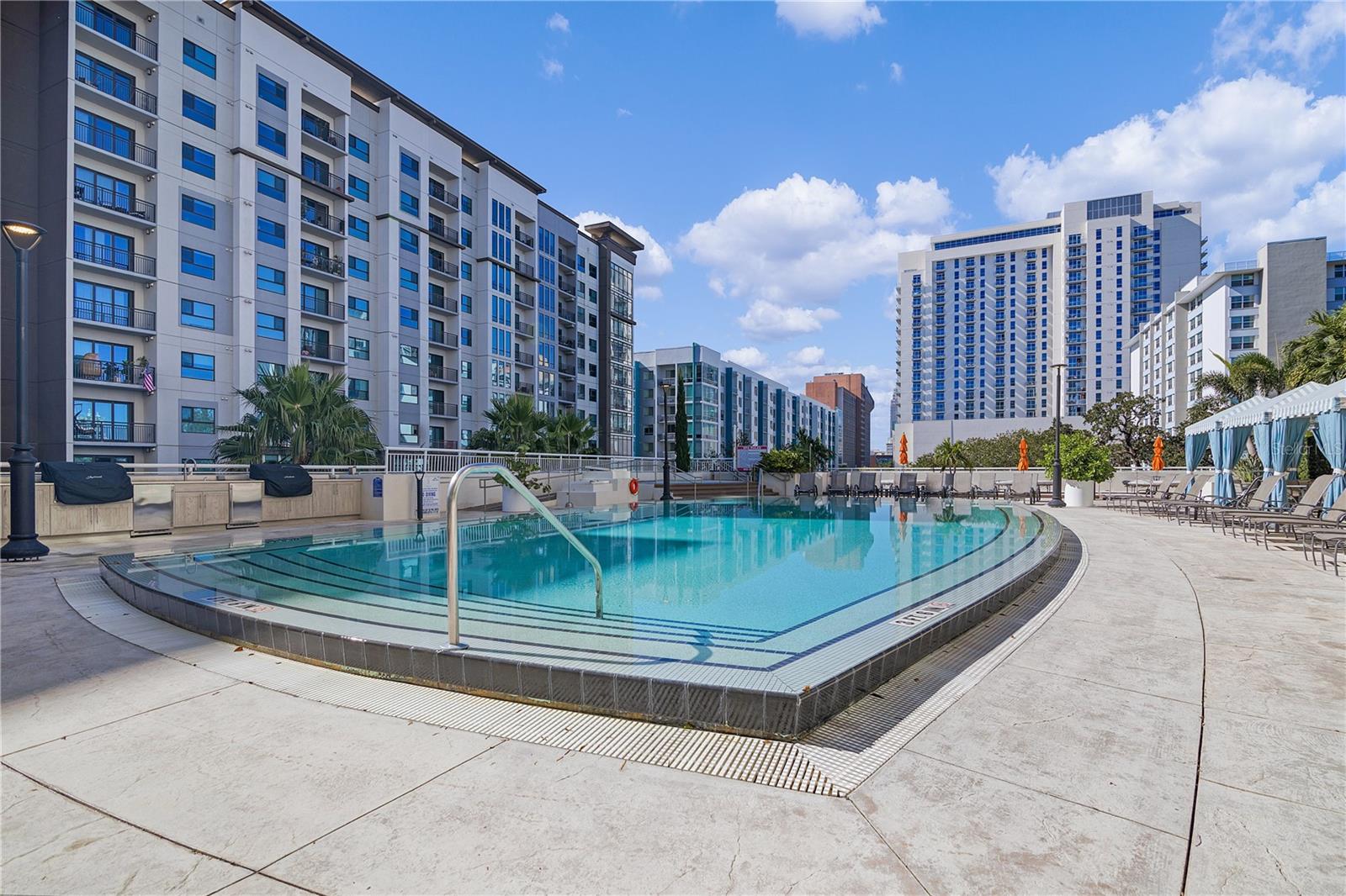 100 S EOLA DR #1102