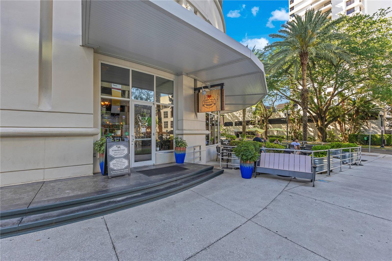 100 S EOLA DR #1102