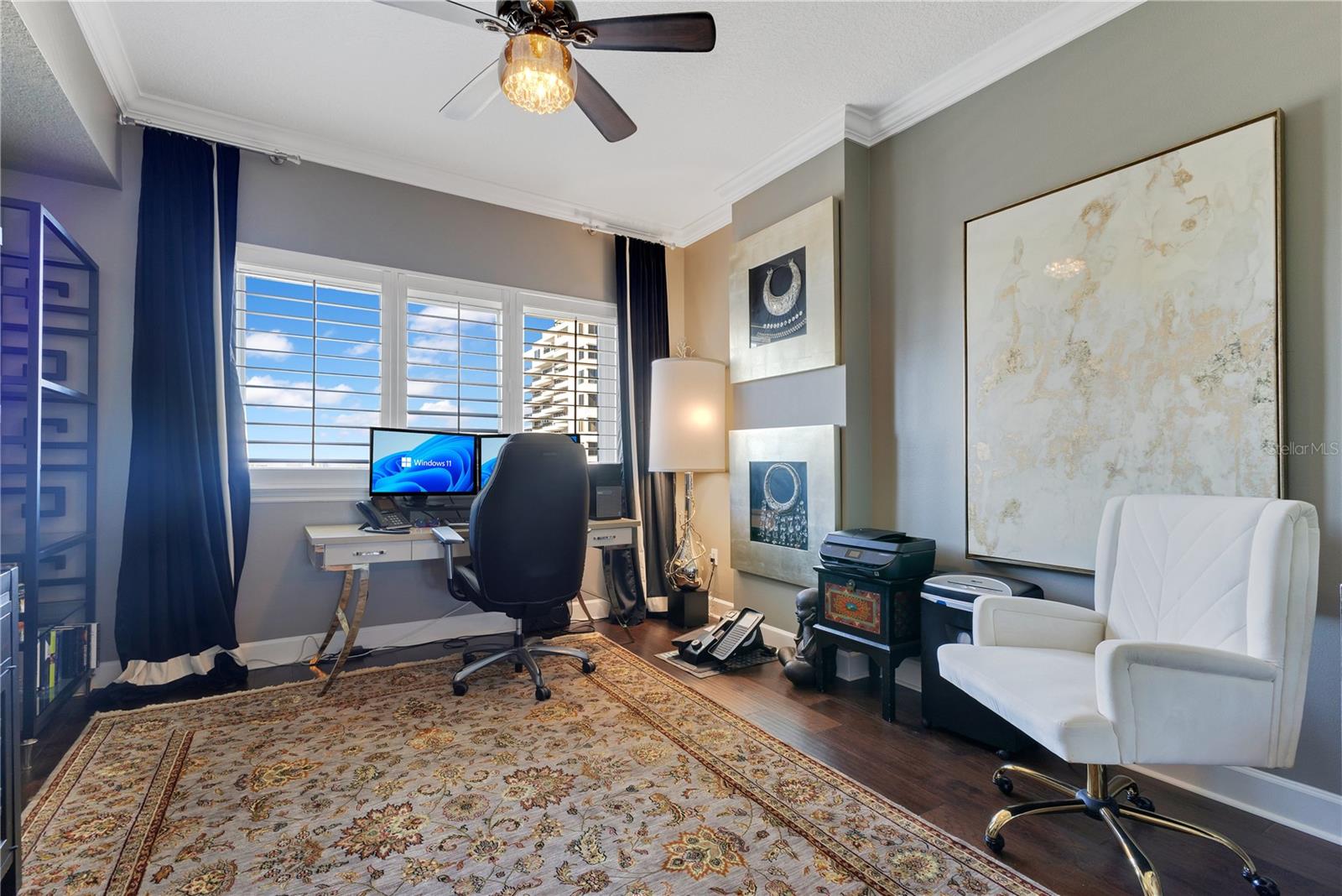 100 S EOLA DR #1102