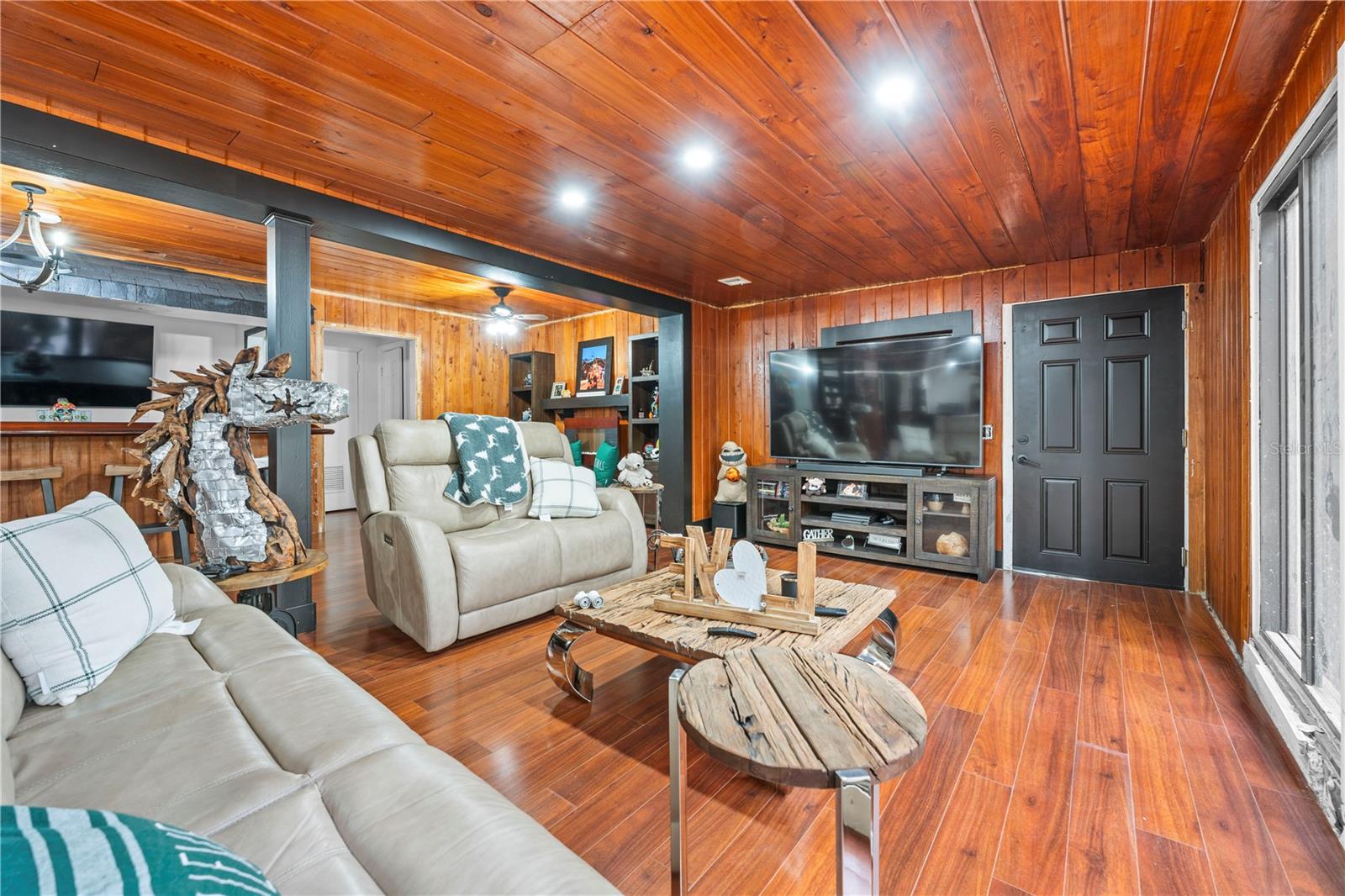 409 SAN SEBASTIAN PRADO