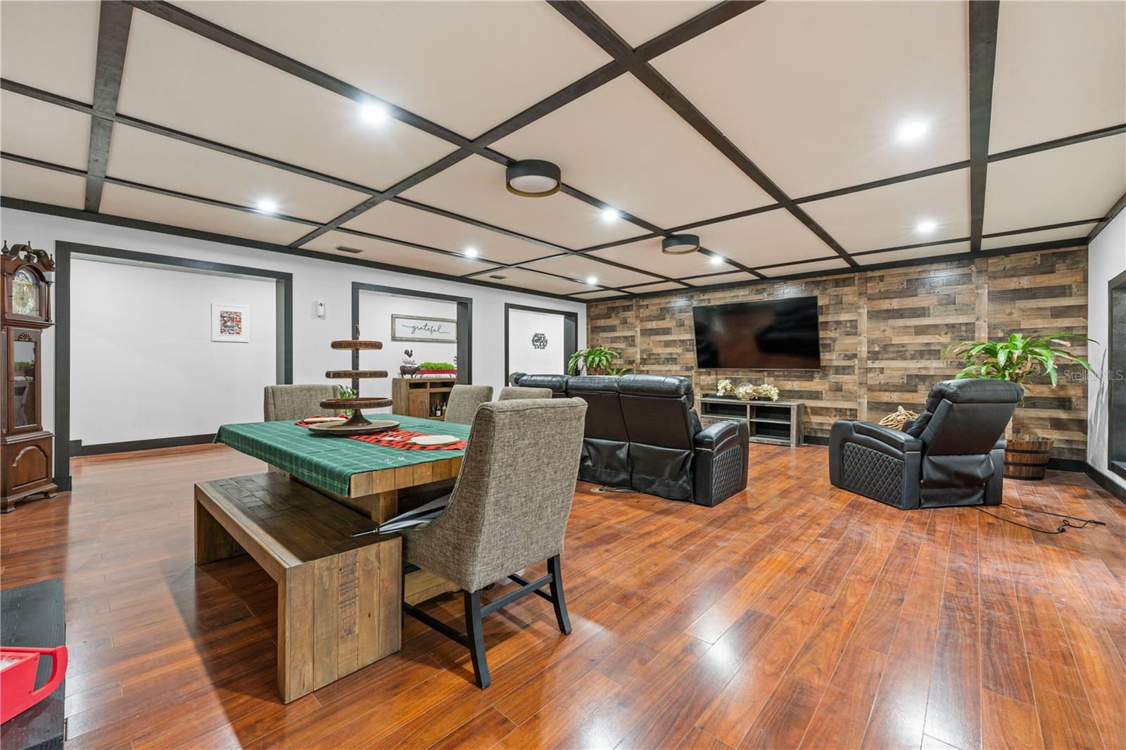 409 SAN SEBASTIAN PRADO