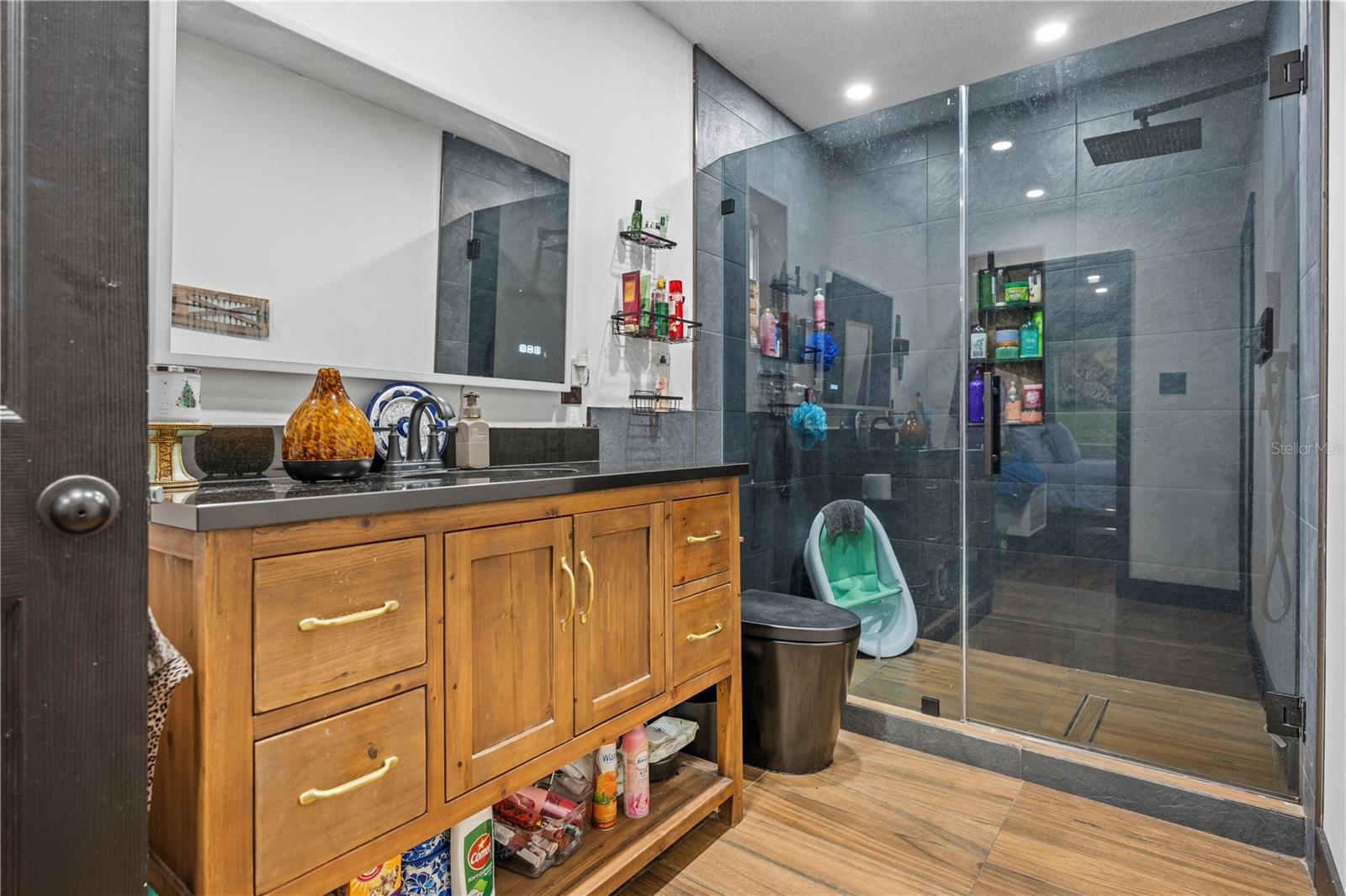 409 SAN SEBASTIAN PRADO