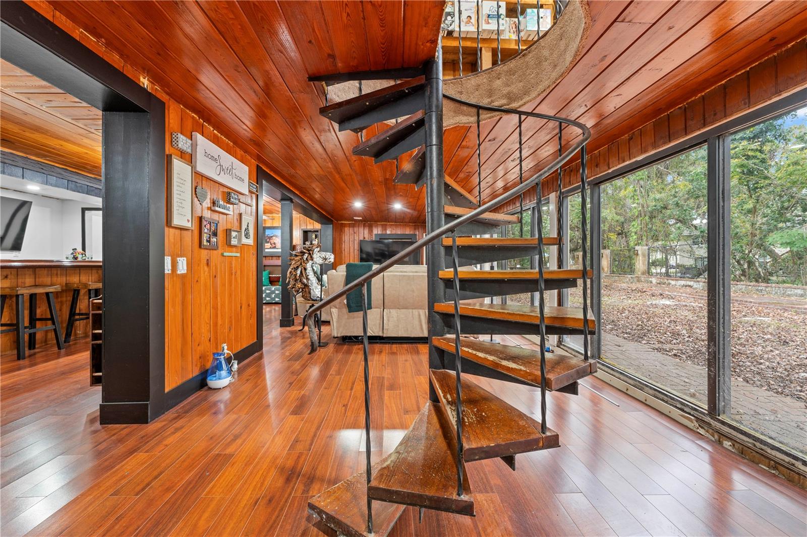 409 SAN SEBASTIAN PRADO