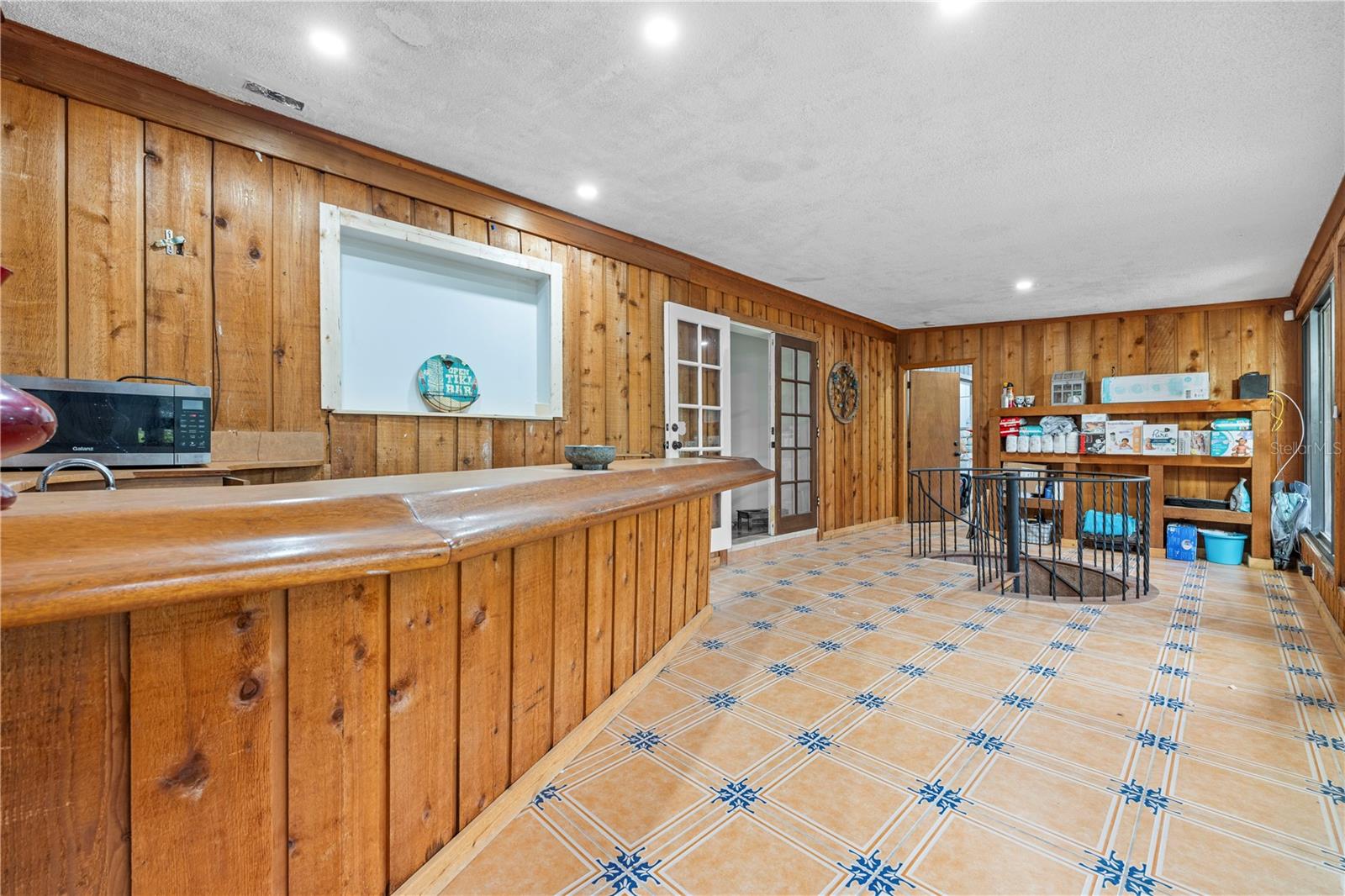 409 SAN SEBASTIAN PRADO