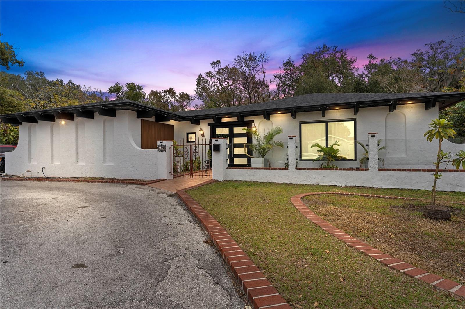 409 SAN SEBASTIAN PRADO