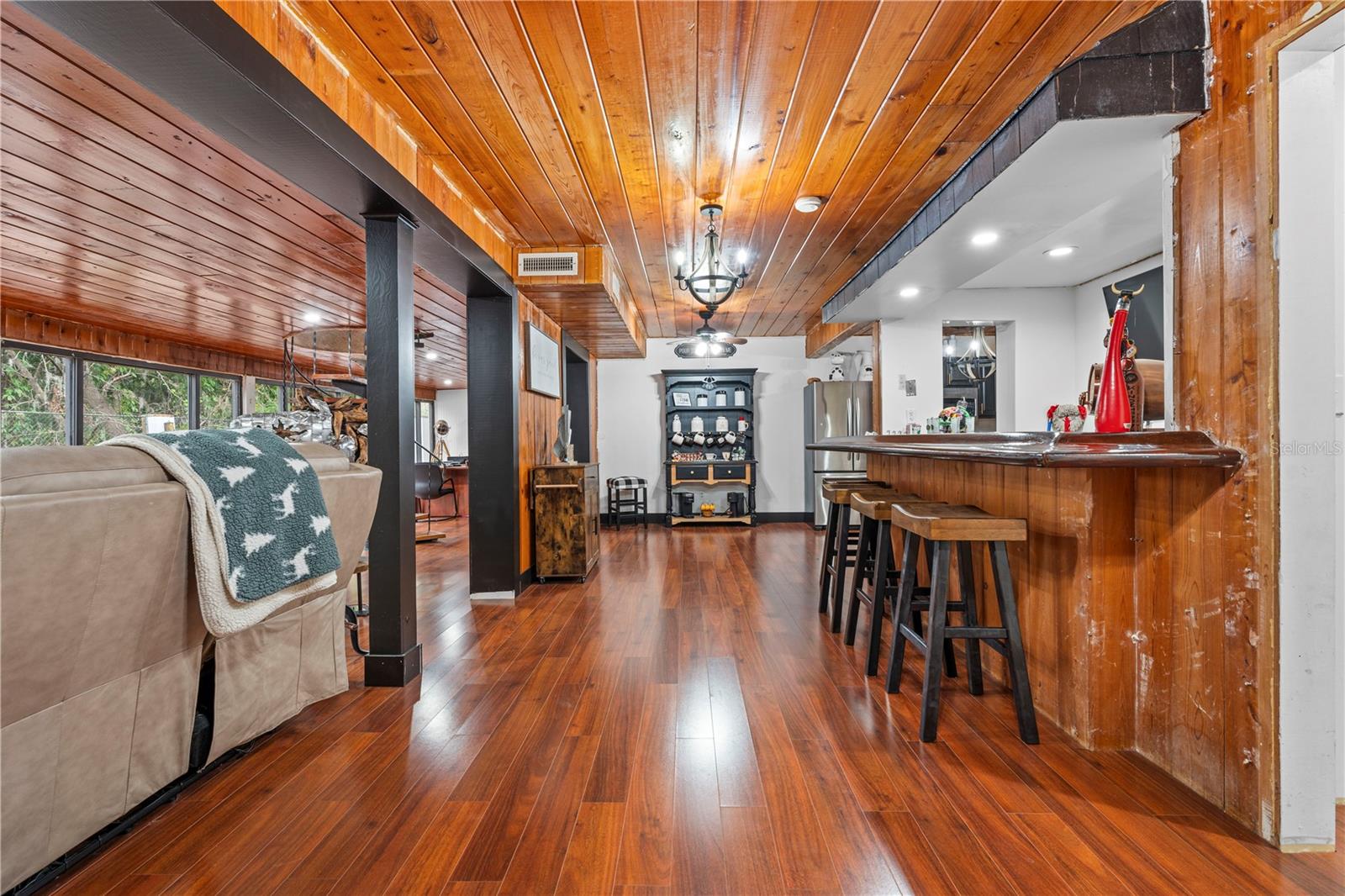 409 SAN SEBASTIAN PRADO