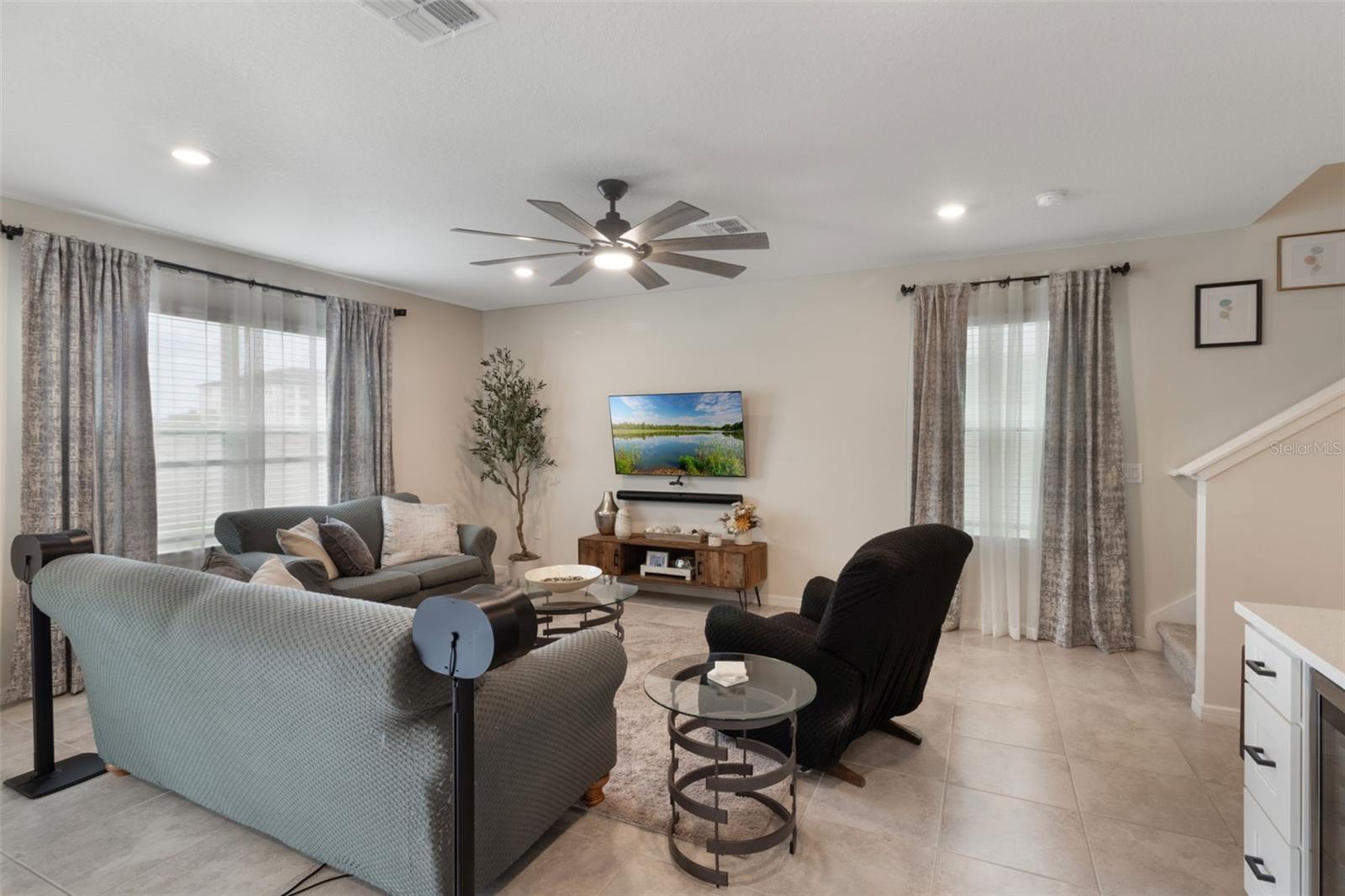 1650 DELIGHTFUL DR