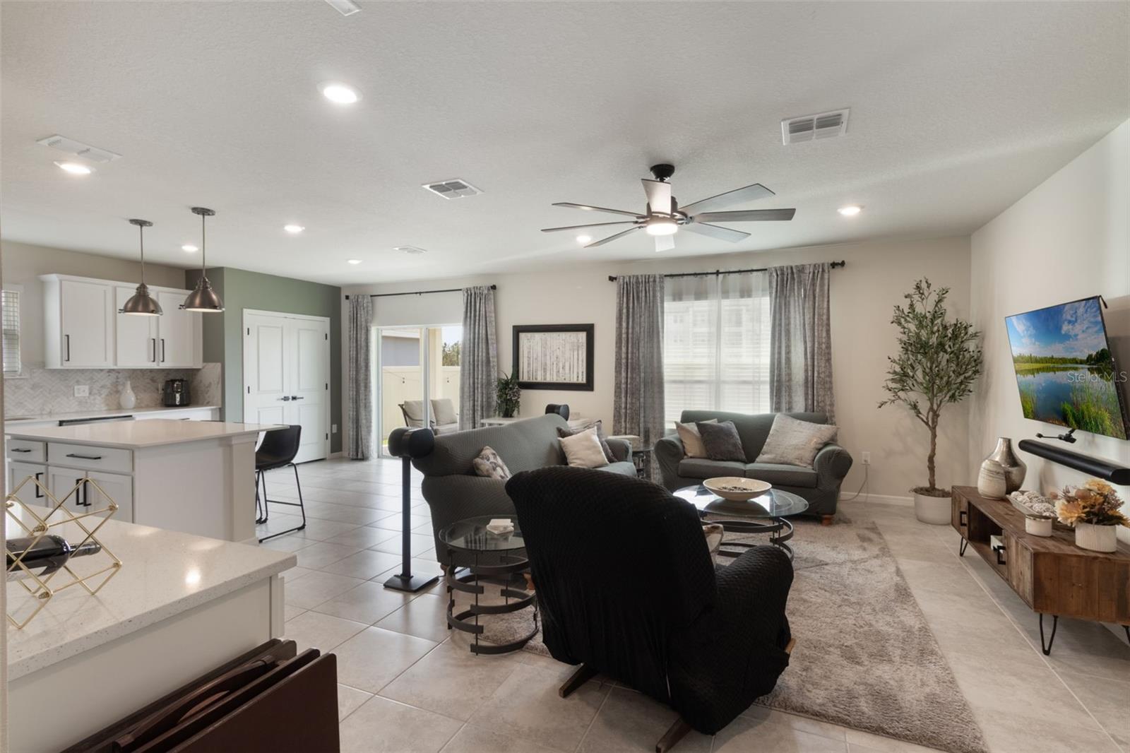 1650 DELIGHTFUL DR
