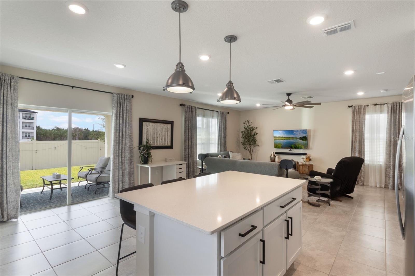 1650 DELIGHTFUL DR
