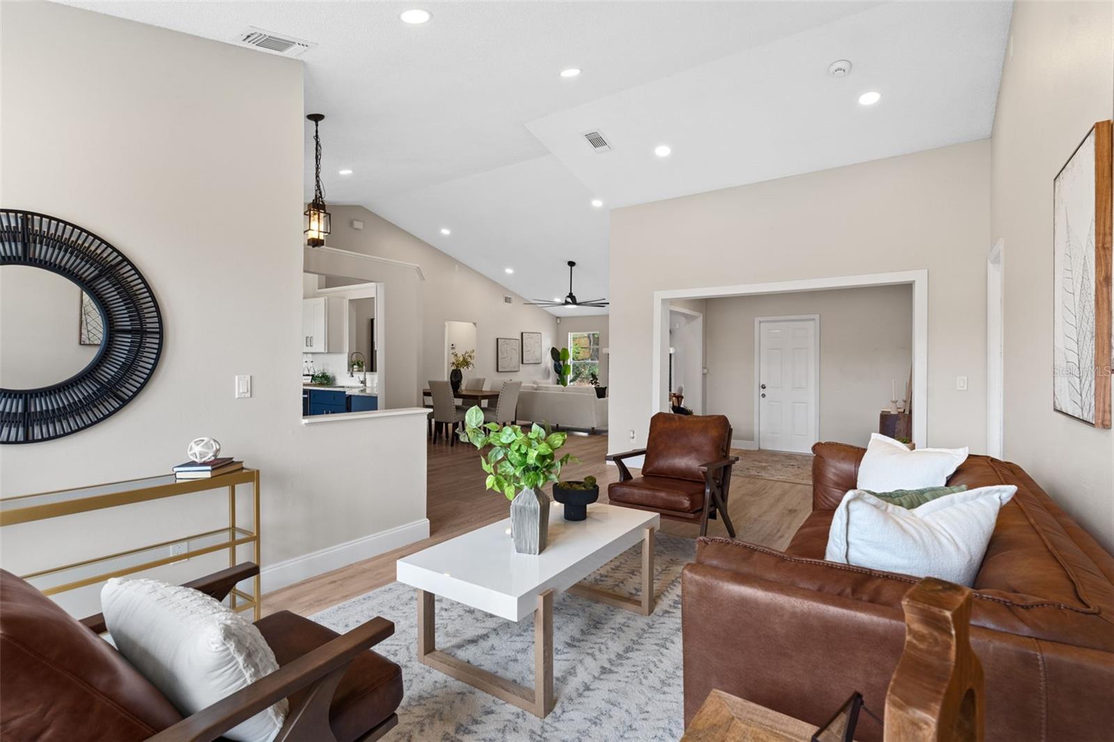 7025 HIAWASSEE OAK DR