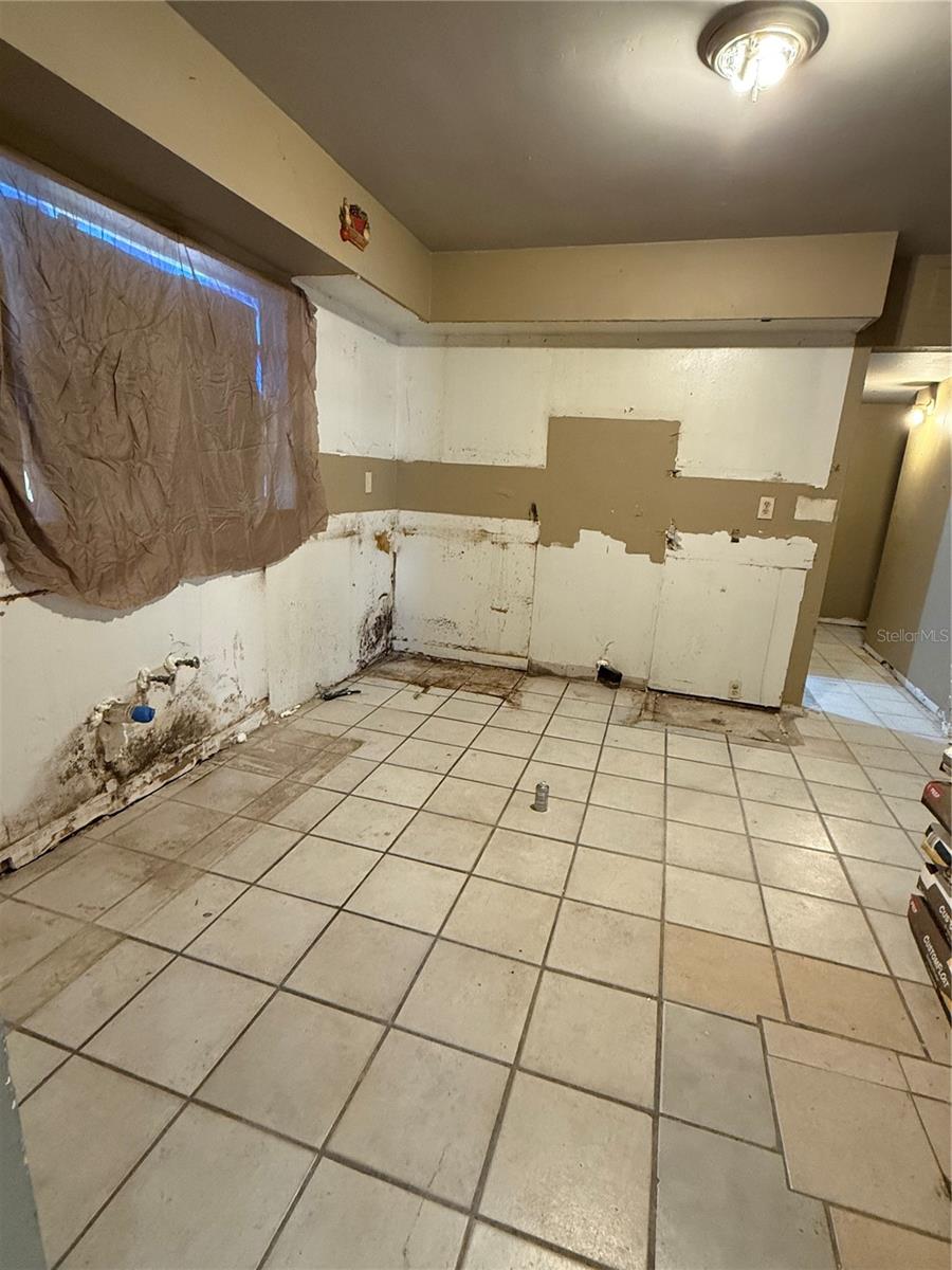 702 WILLIE MAYS PKWY