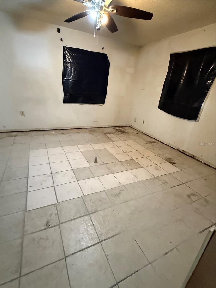 702 WILLIE MAYS PKWY