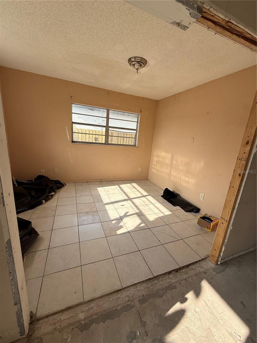 702 WILLIE MAYS PKWY