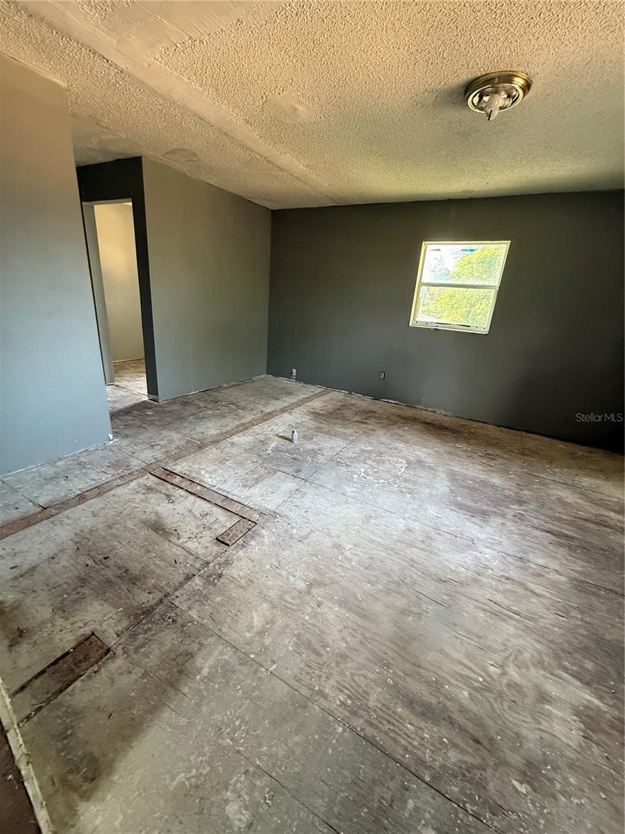 702 WILLIE MAYS PKWY