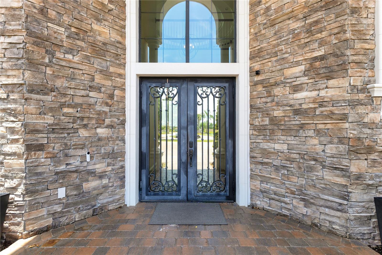 4260 ISABELLA CIR