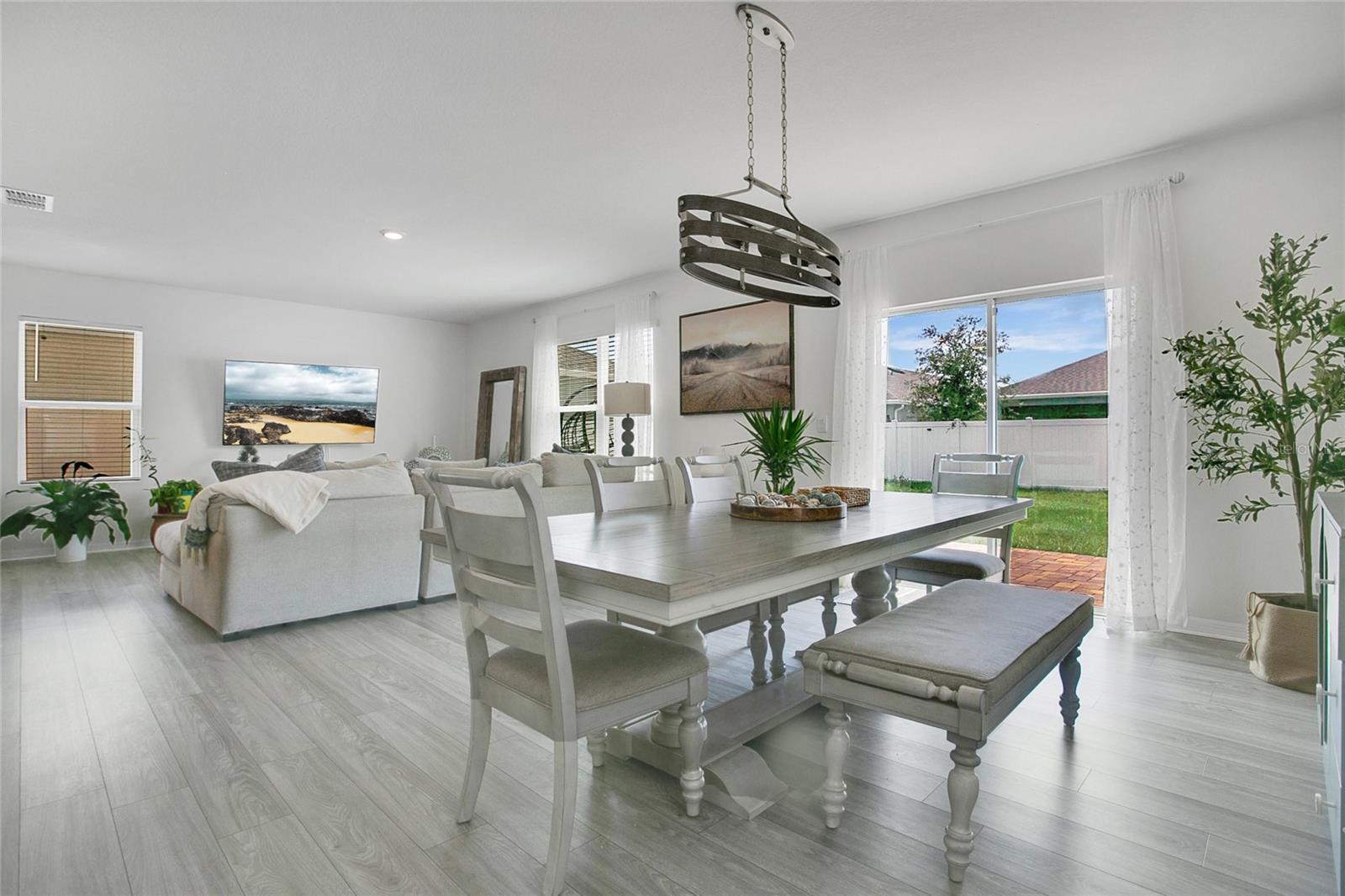 2834 COMMON CRANE CT