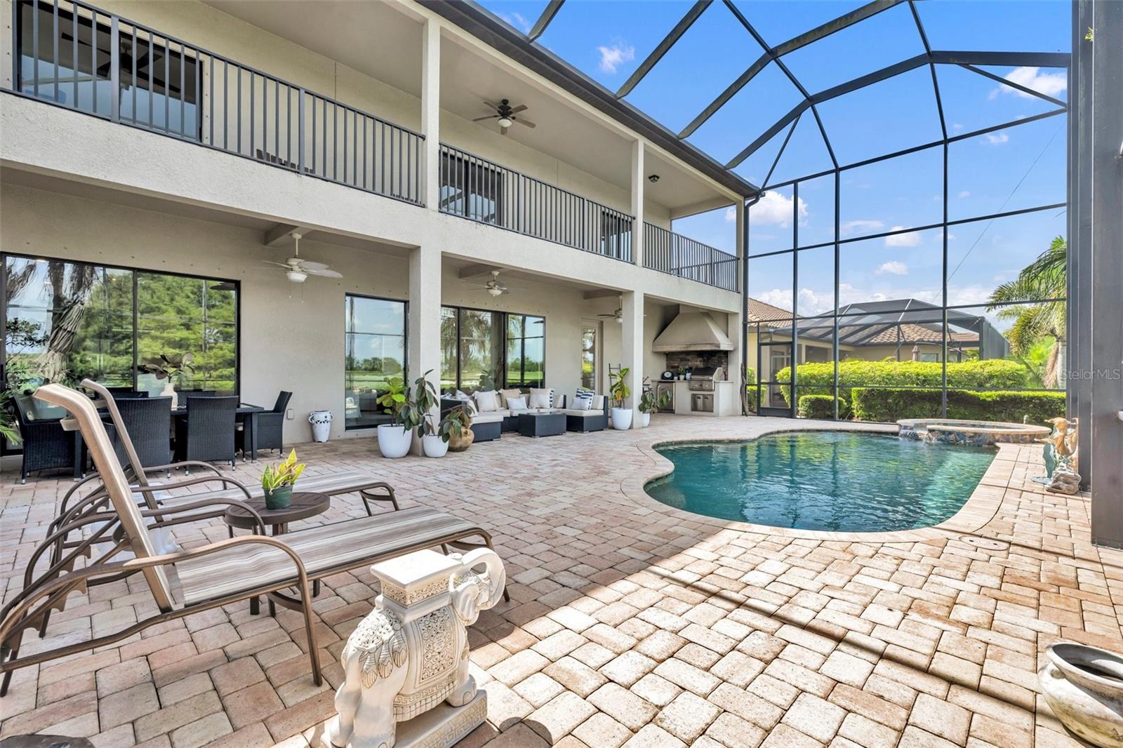 5531 ARNIE LOOP