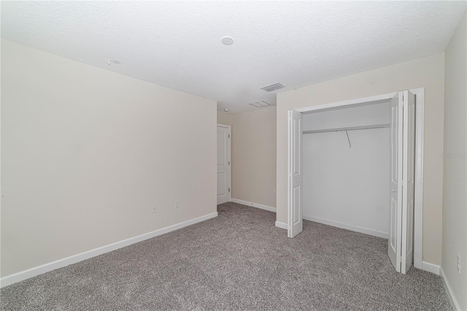 7530 SUMMERLAKE GROVES ST