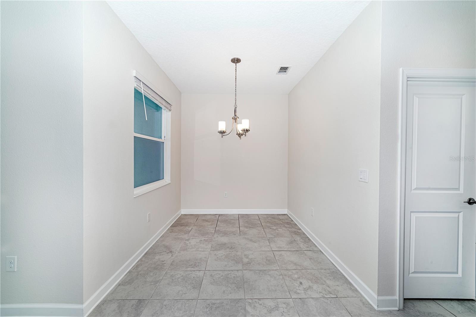 7530 SUMMERLAKE GROVES ST