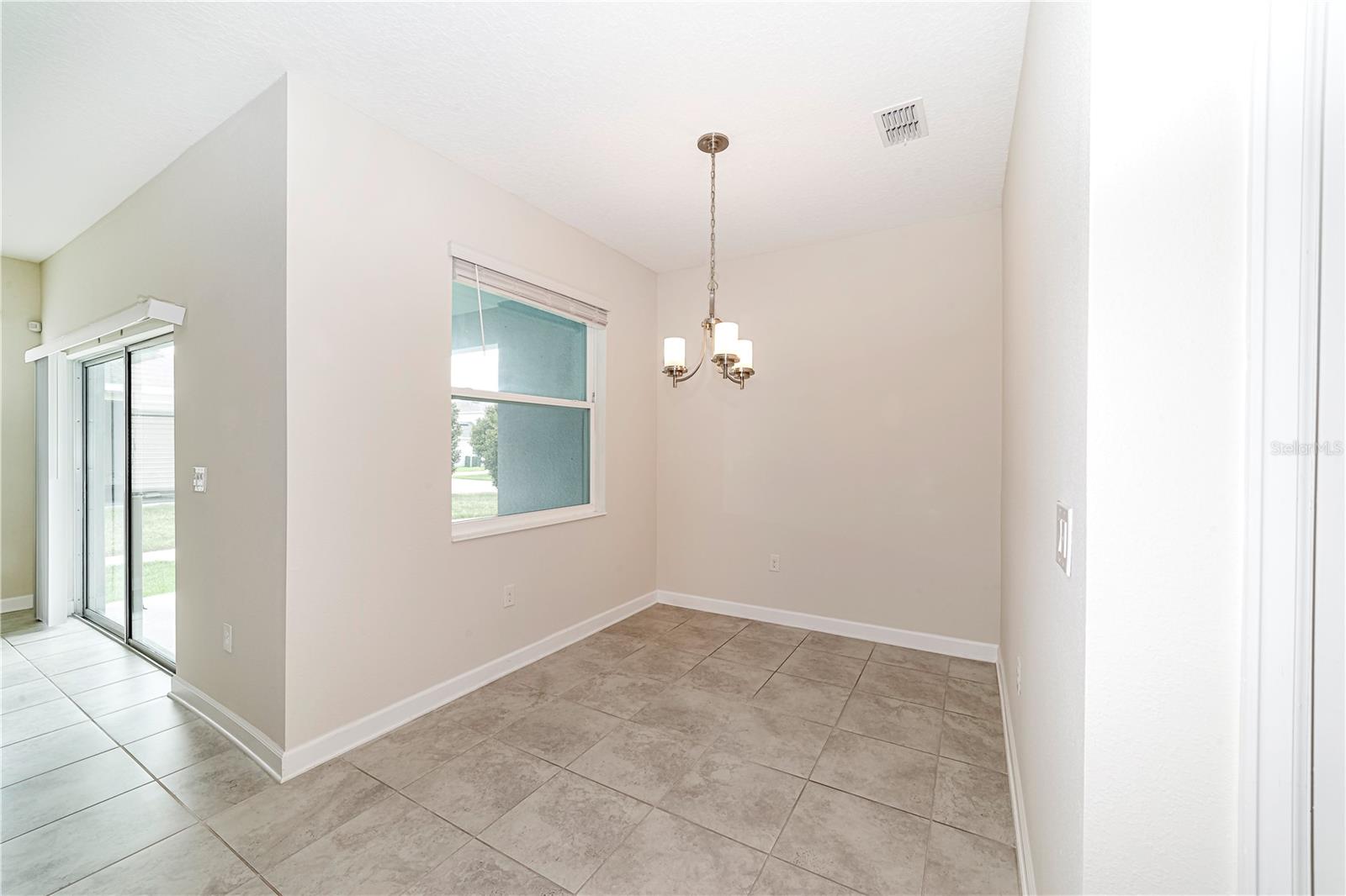 7530 SUMMERLAKE GROVES ST