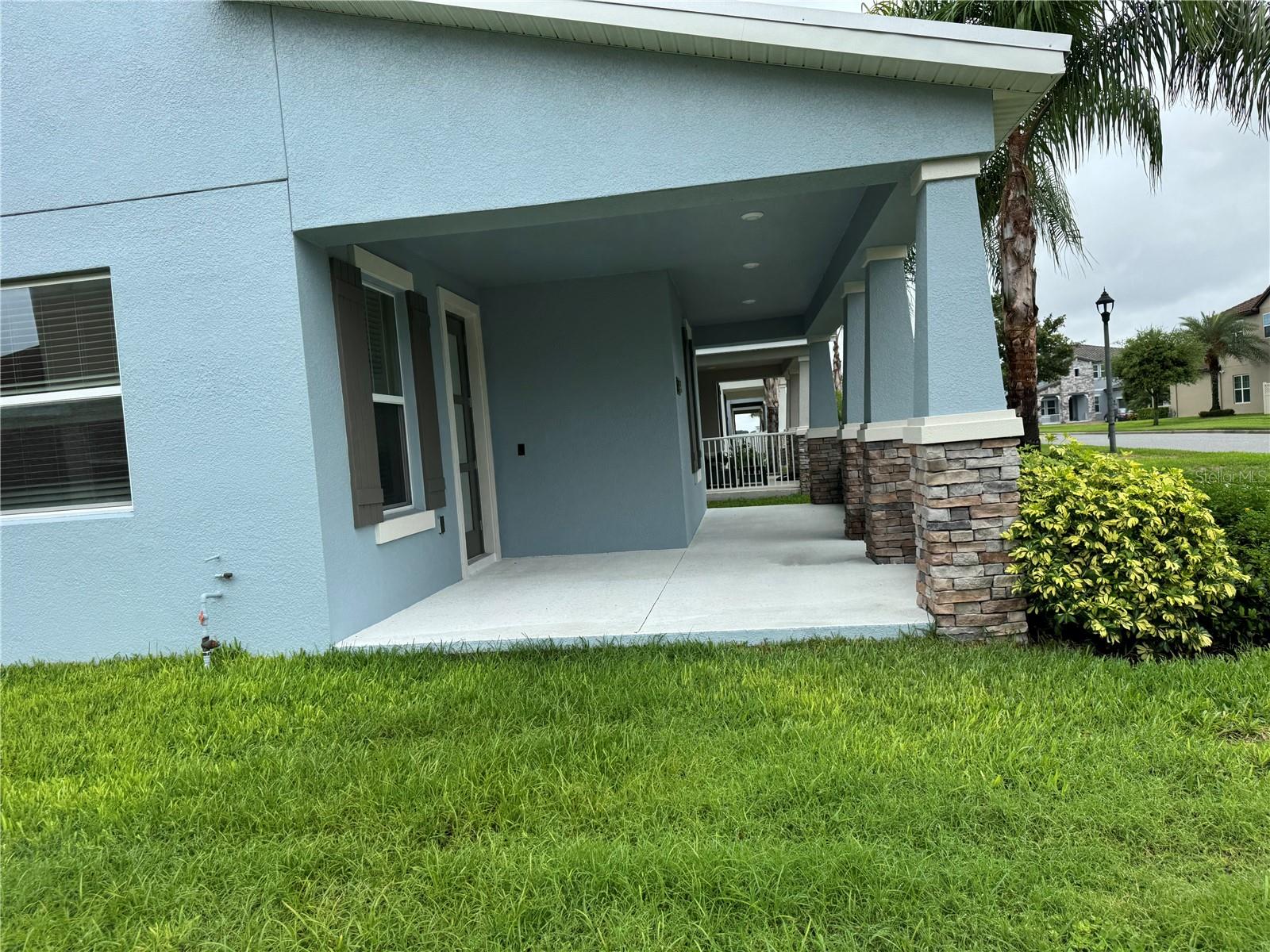 7530 SUMMERLAKE GROVES ST