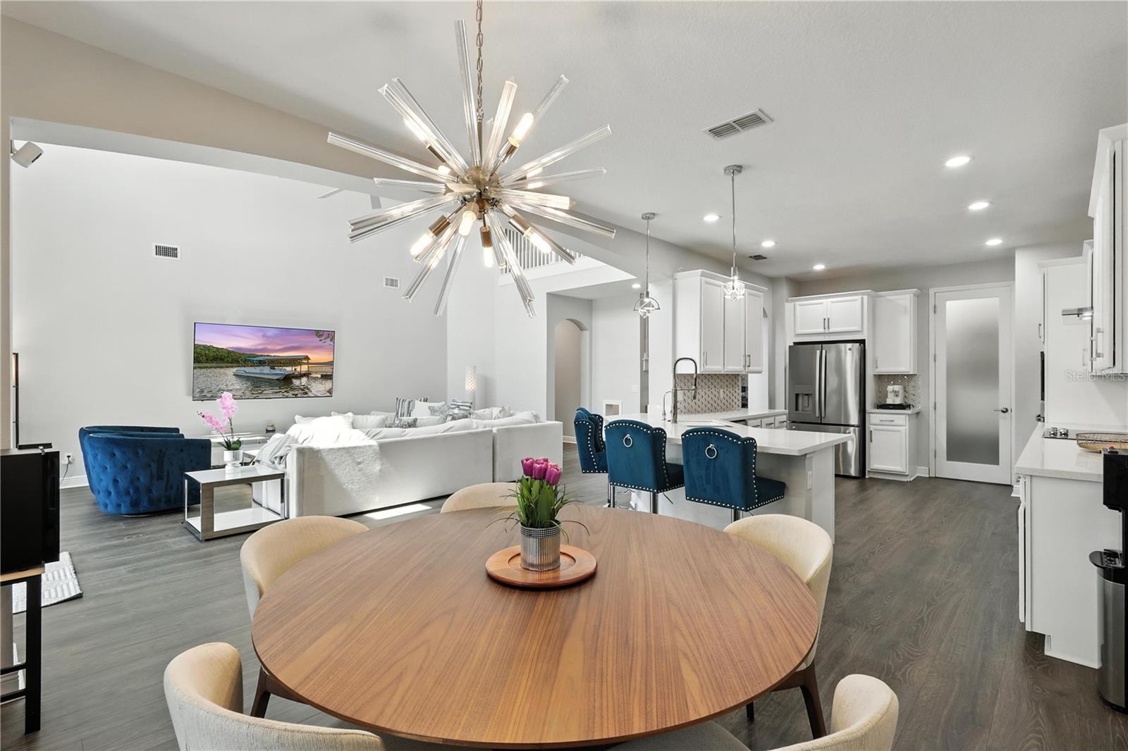 13924 JOMATT LOOP