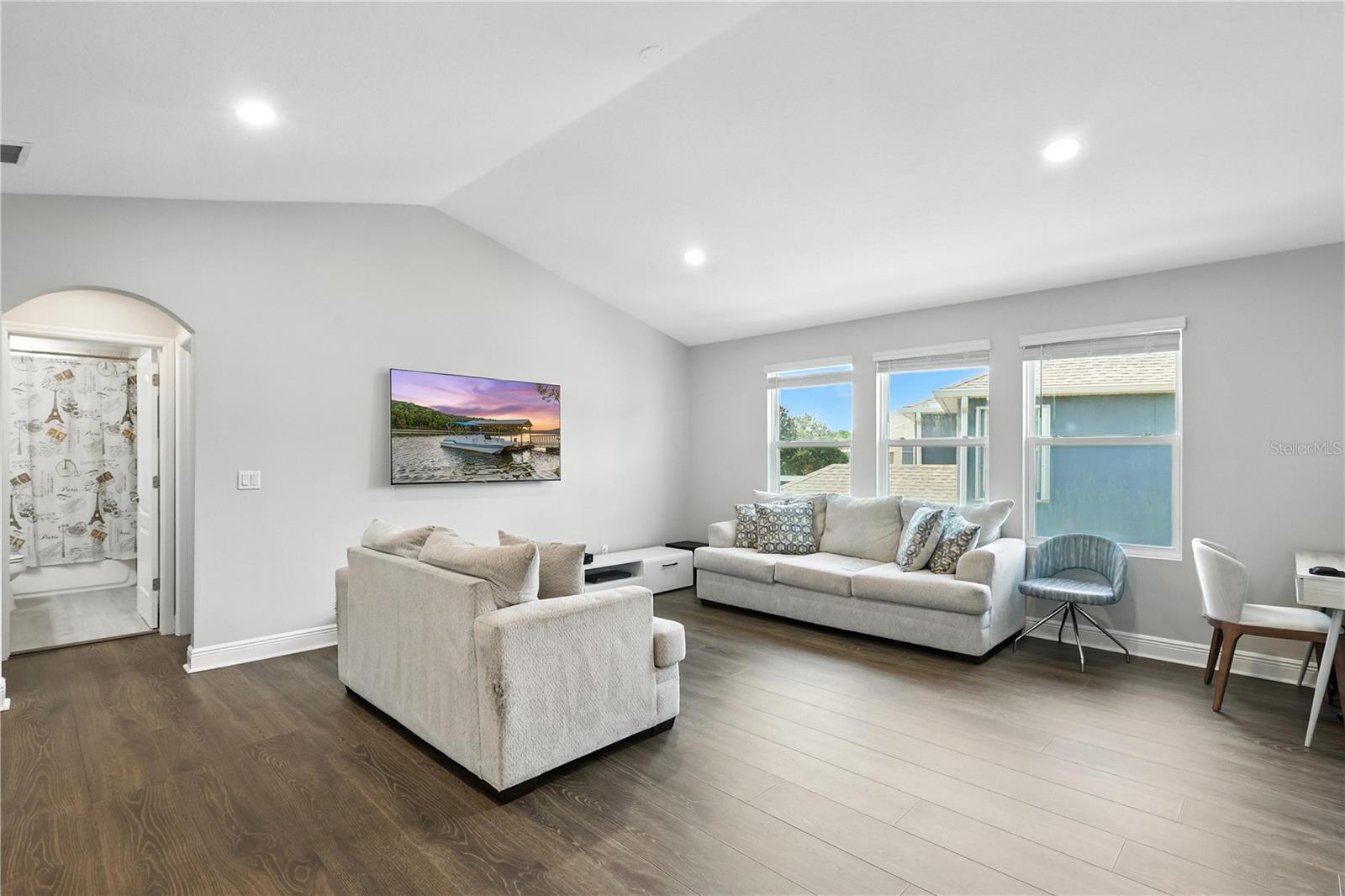 13924 JOMATT LOOP