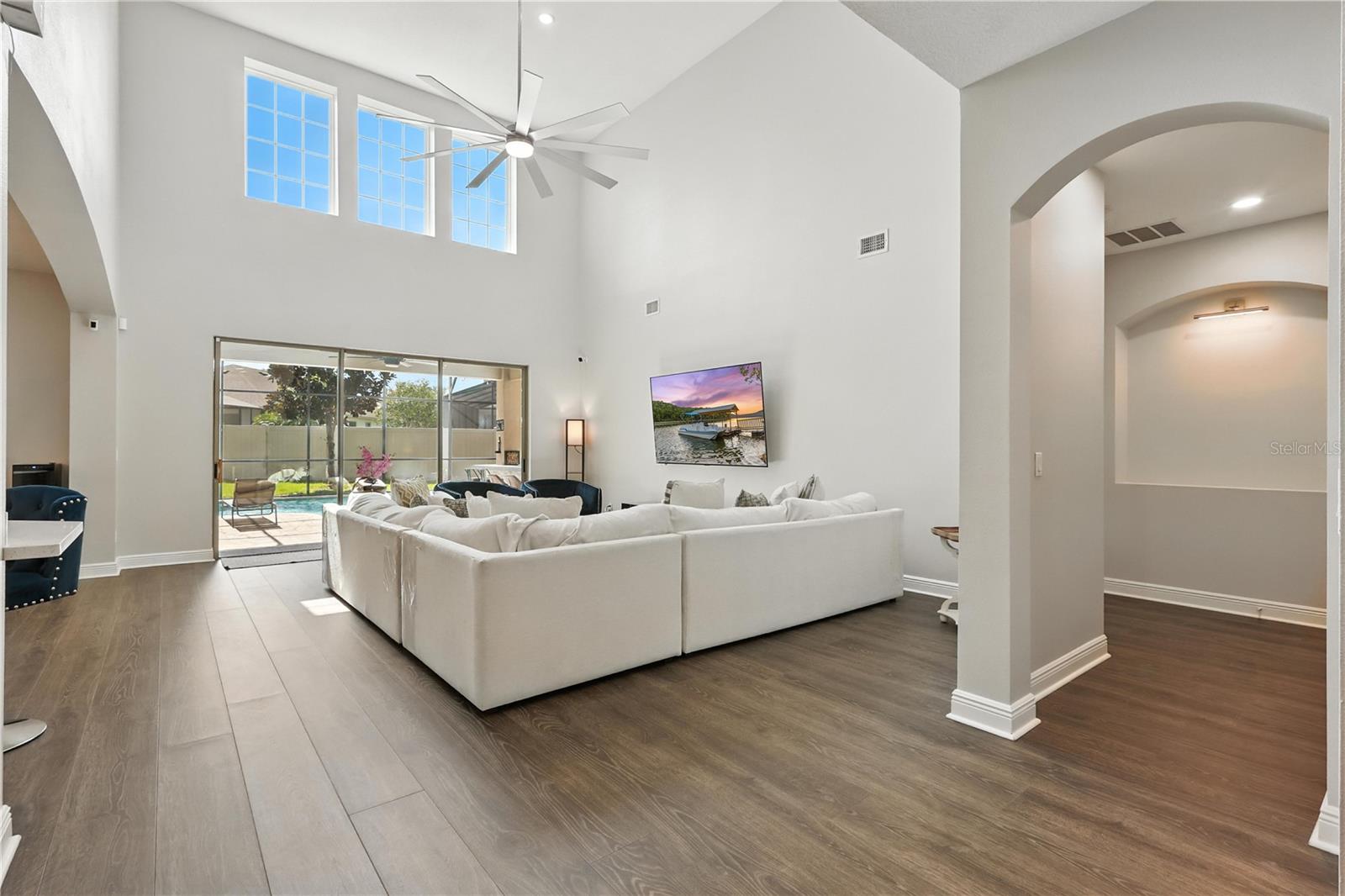 13924 JOMATT LOOP