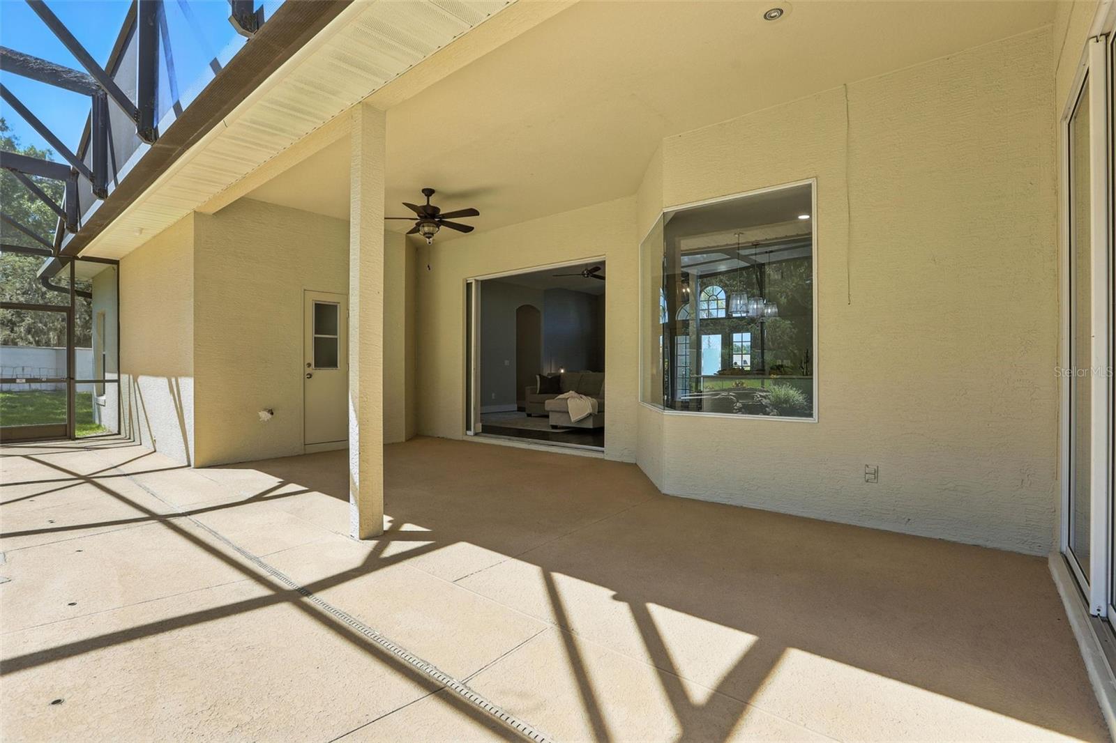 7819 CANYON LAKE CIR