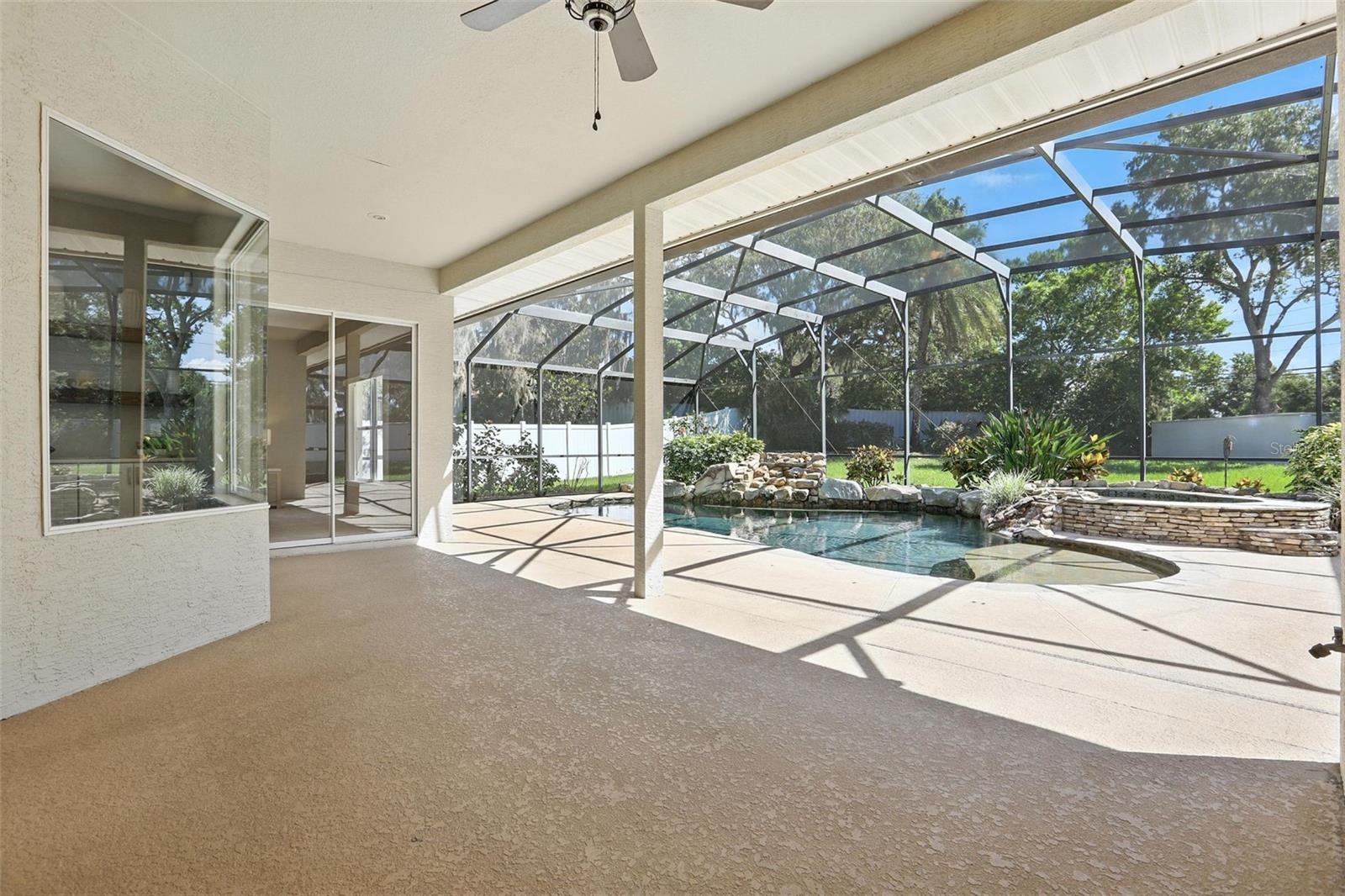 7819 CANYON LAKE CIR