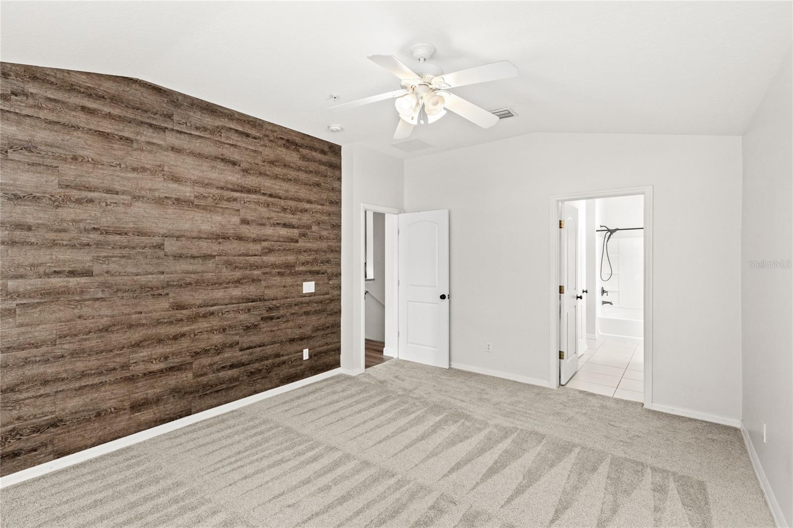 950 ASHWORTH OVERLOOK DR #C