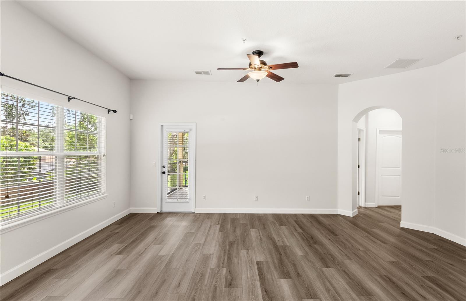 950 ASHWORTH OVERLOOK DR #C