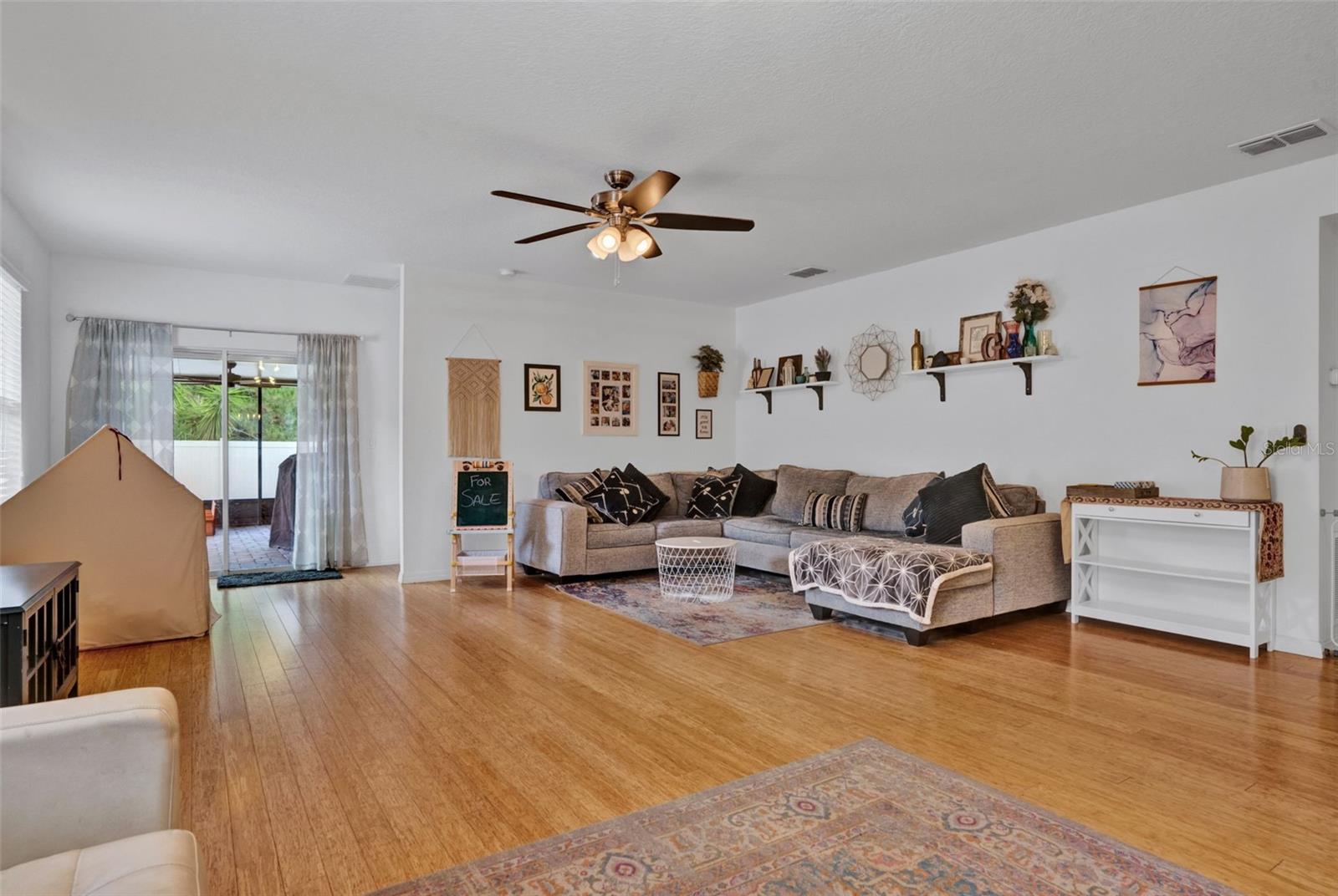 2216 SEQUOIA WAY