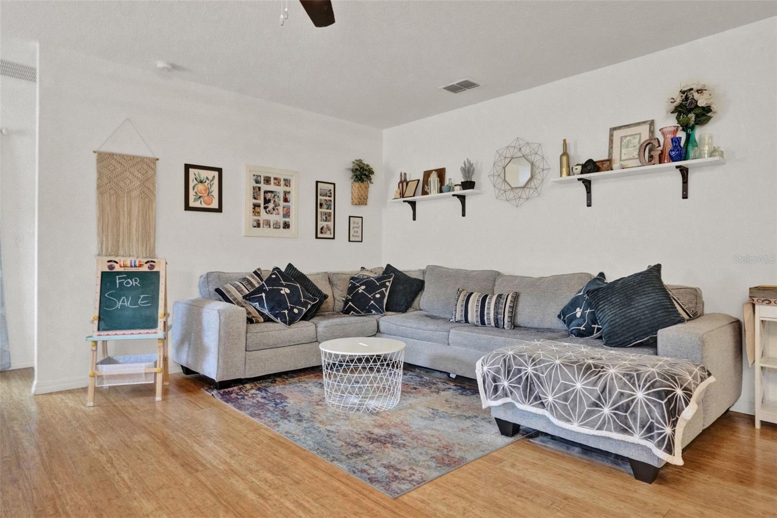 2216 SEQUOIA WAY