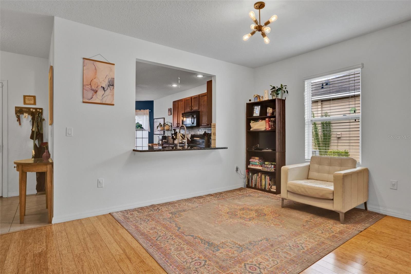 2216 SEQUOIA WAY