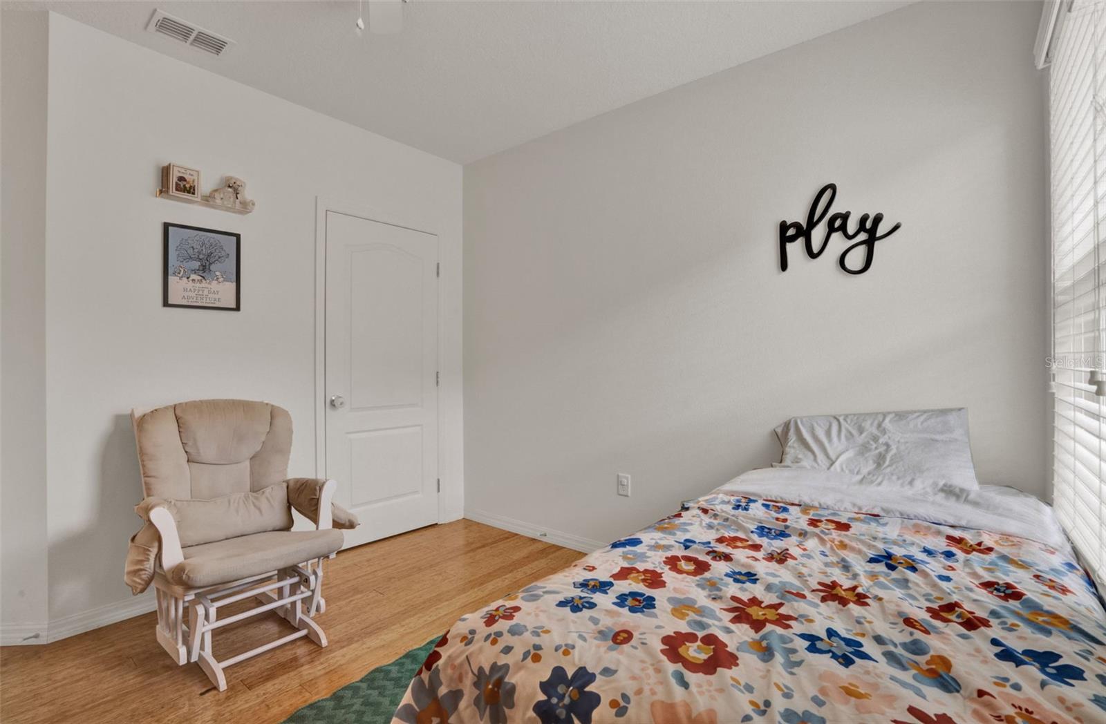 2216 SEQUOIA WAY