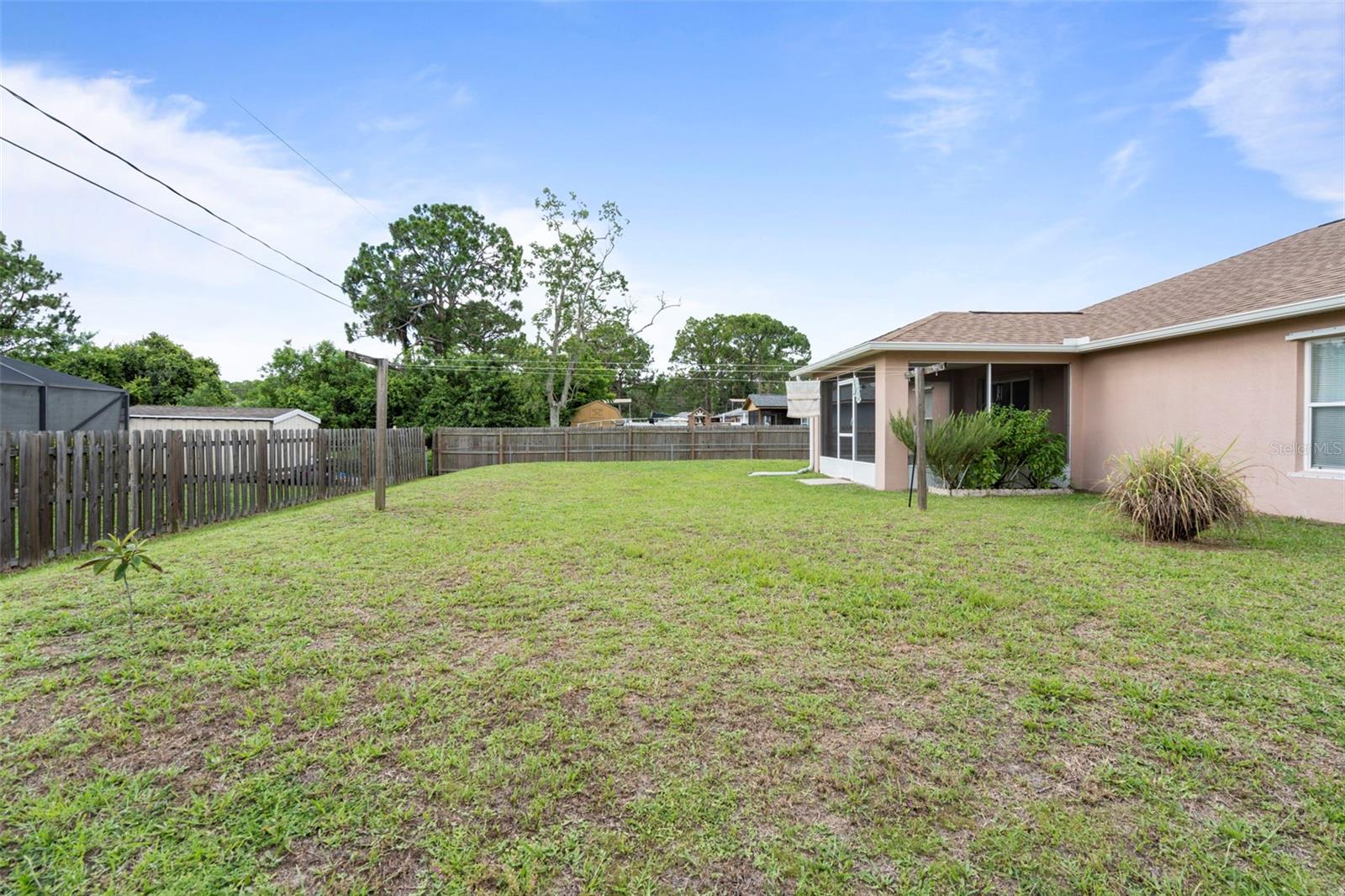 1341 LADSON AVE