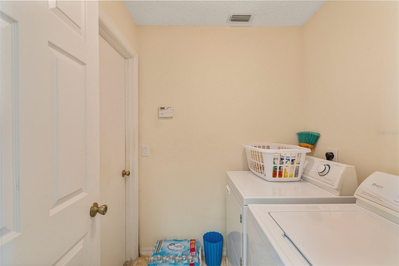 1341 LADSON AVE