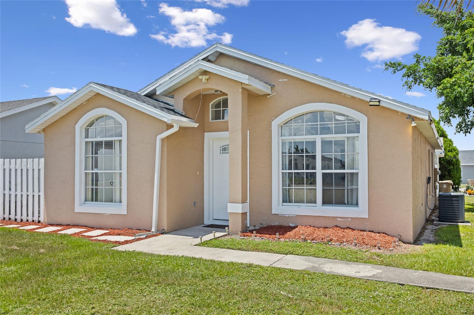 2338 HARBOR TOWN DR