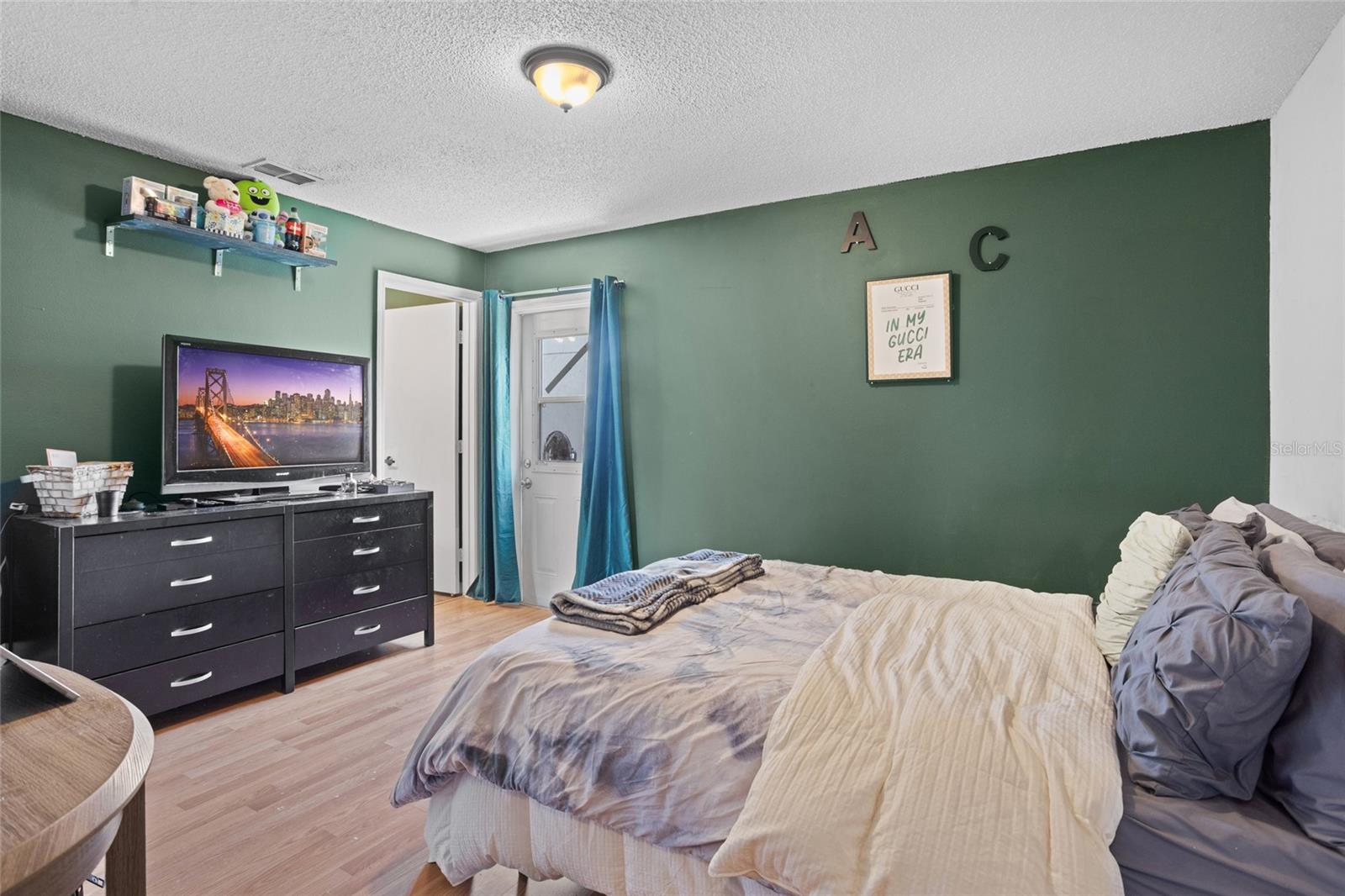 2338 HARBOR TOWN DR