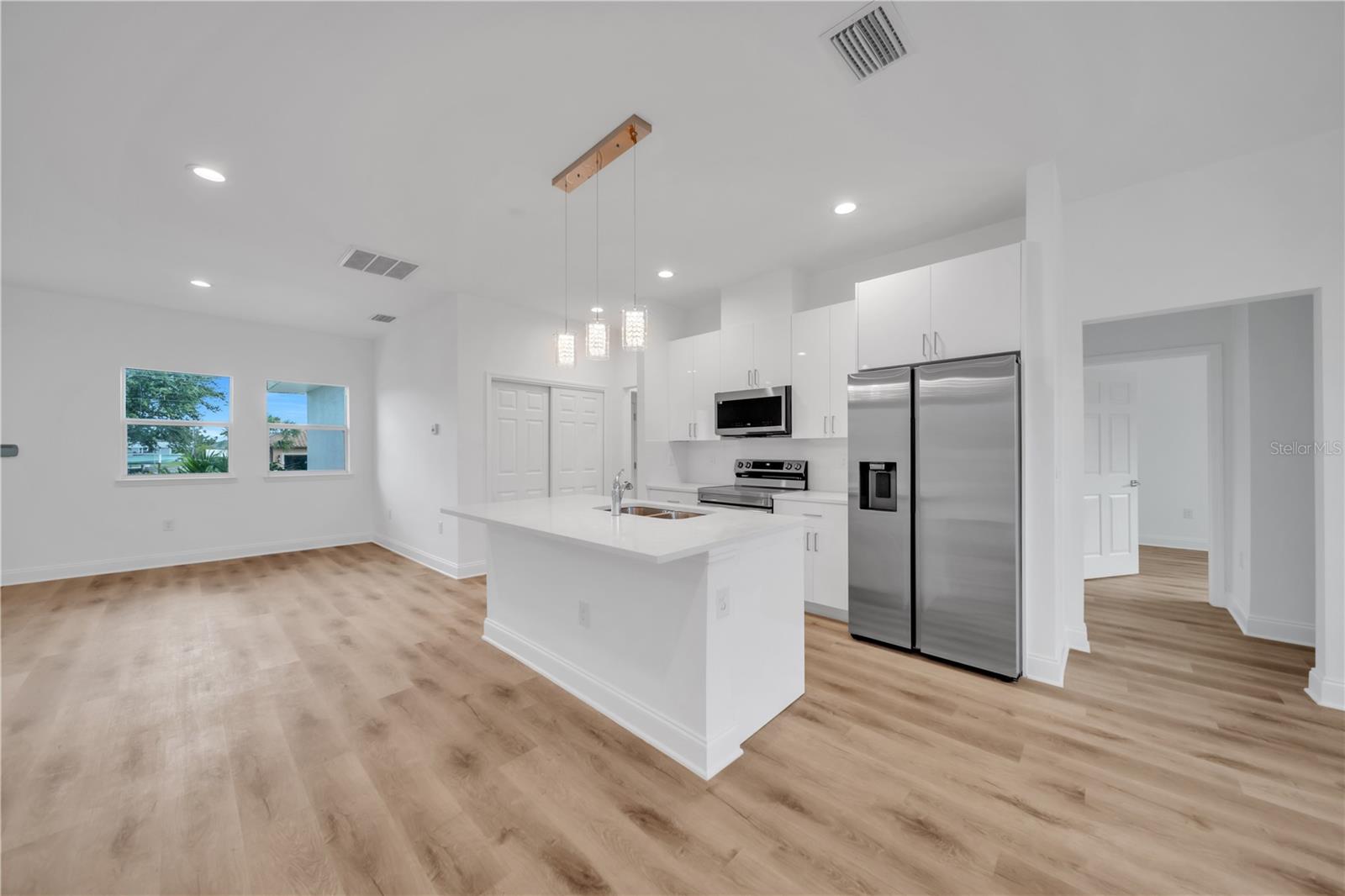 9333 HIALEAH TER