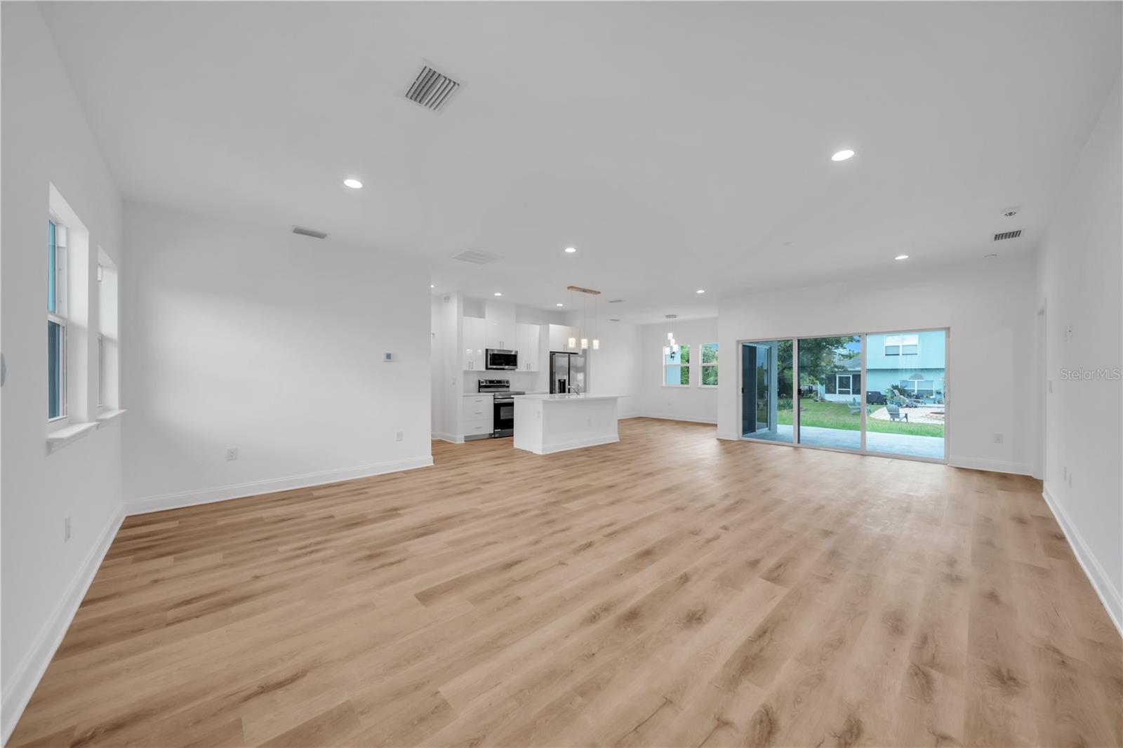 9333 HIALEAH TER