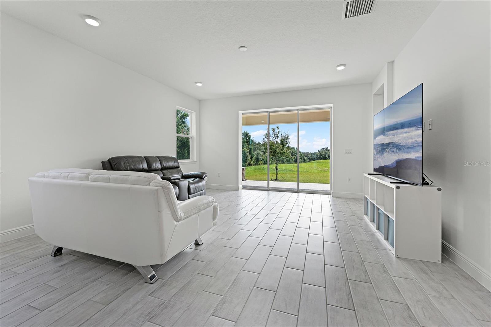 2056 KEYSTONE PASS BLVD