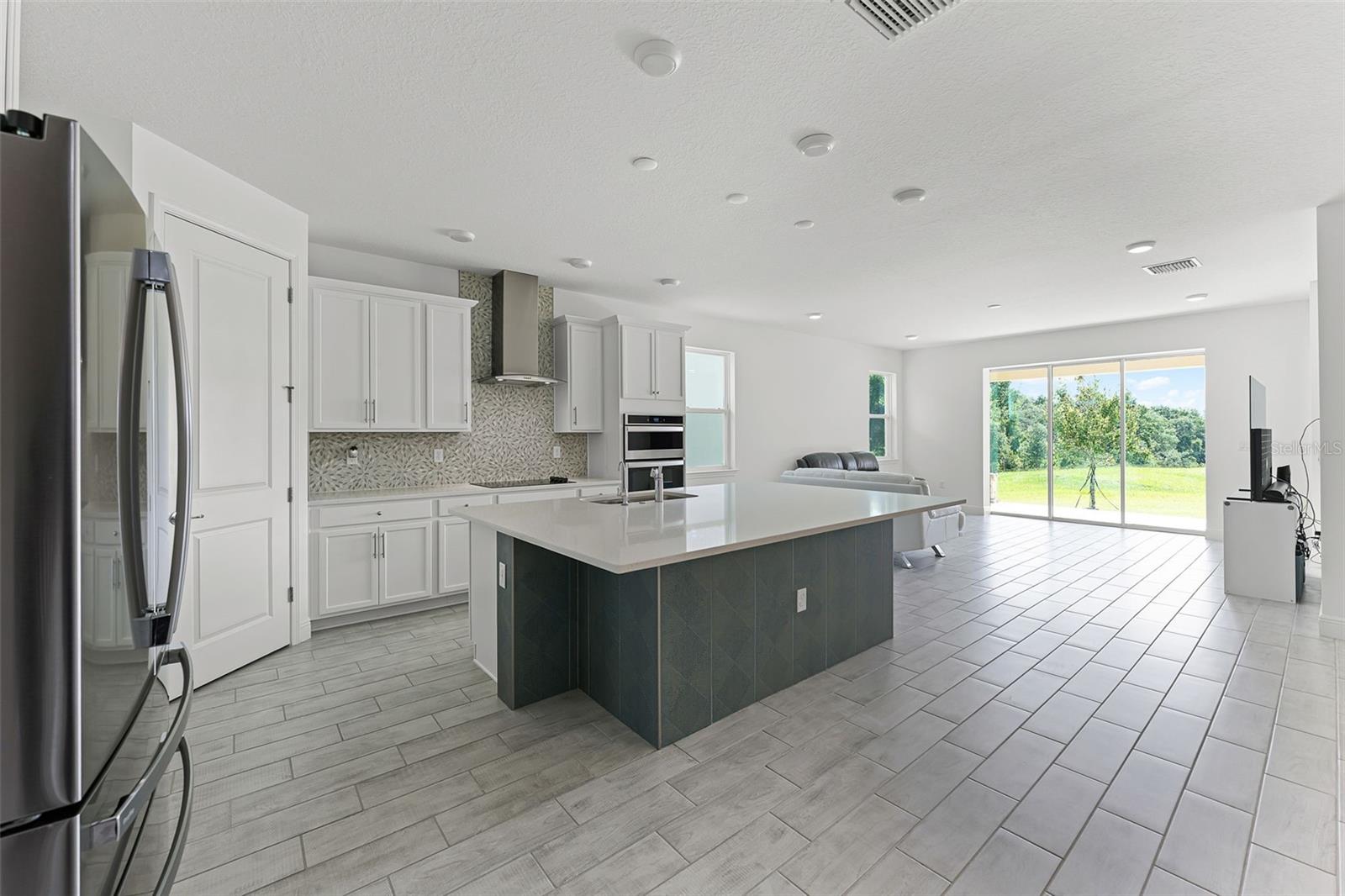 2056 KEYSTONE PASS BLVD